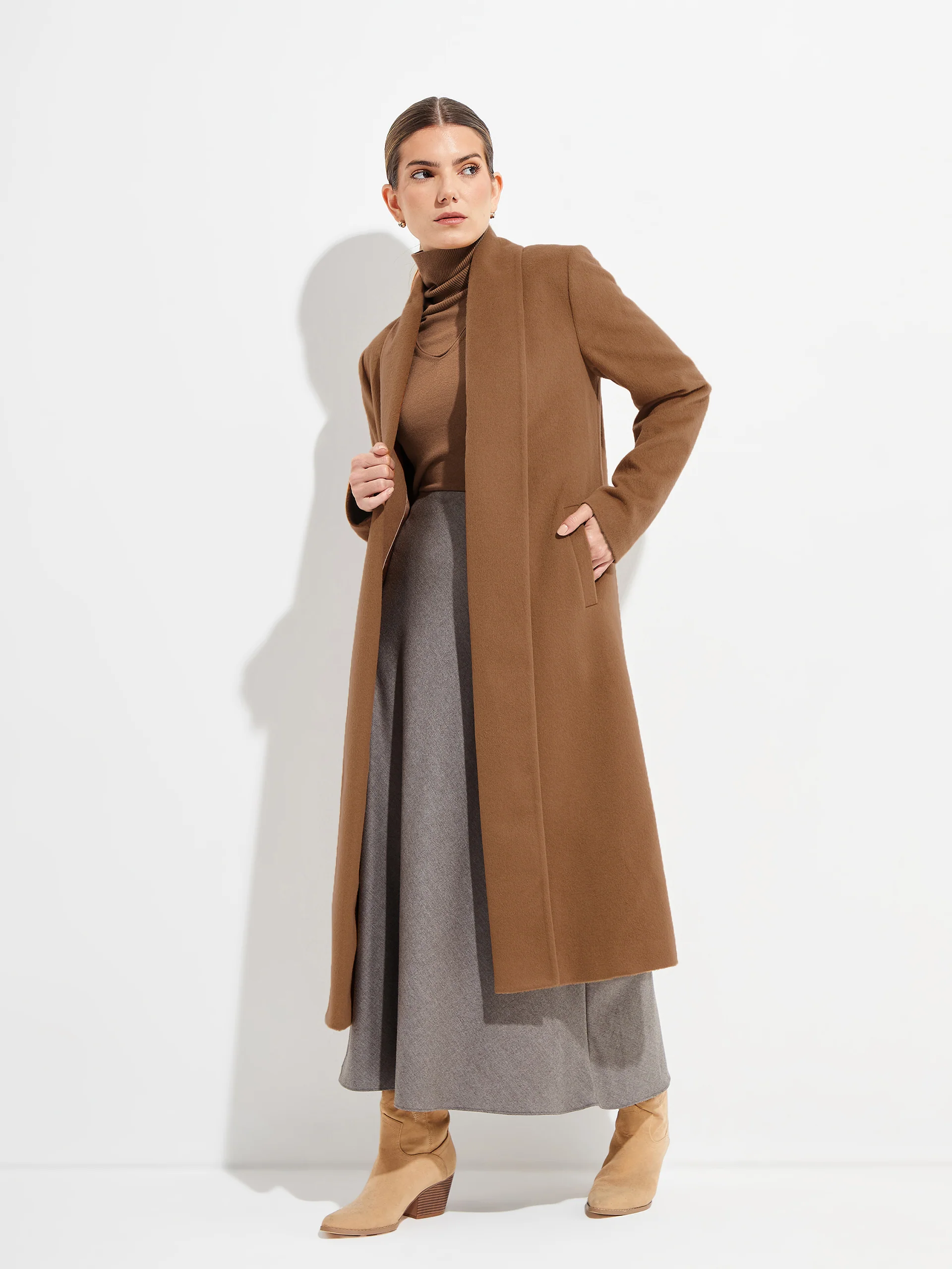 Abrigo Long Swing De Vicuña Color Camel - Image 4
