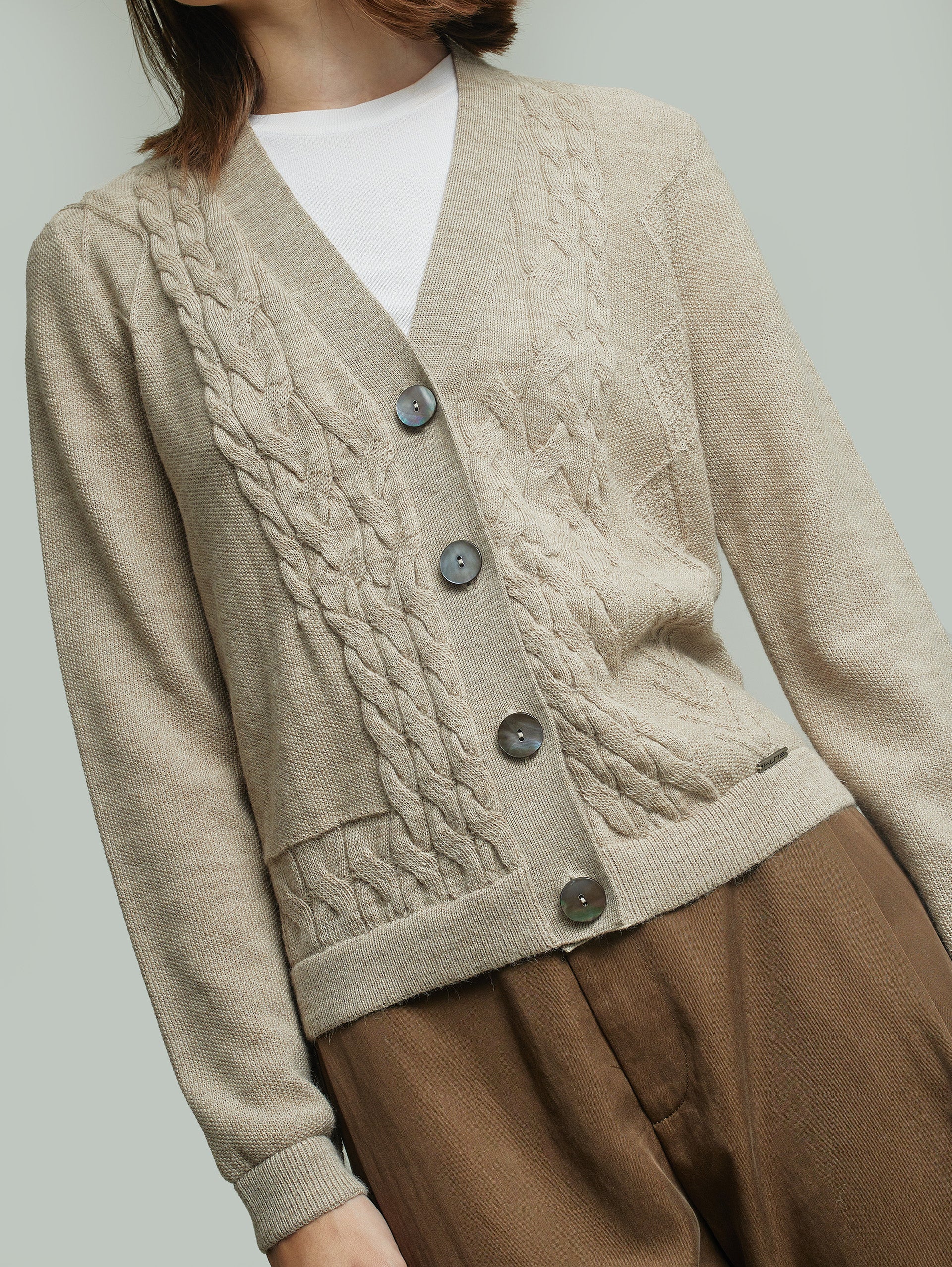 Cárdigan Yanina De Baby Alpaca Color Beige - Image 5