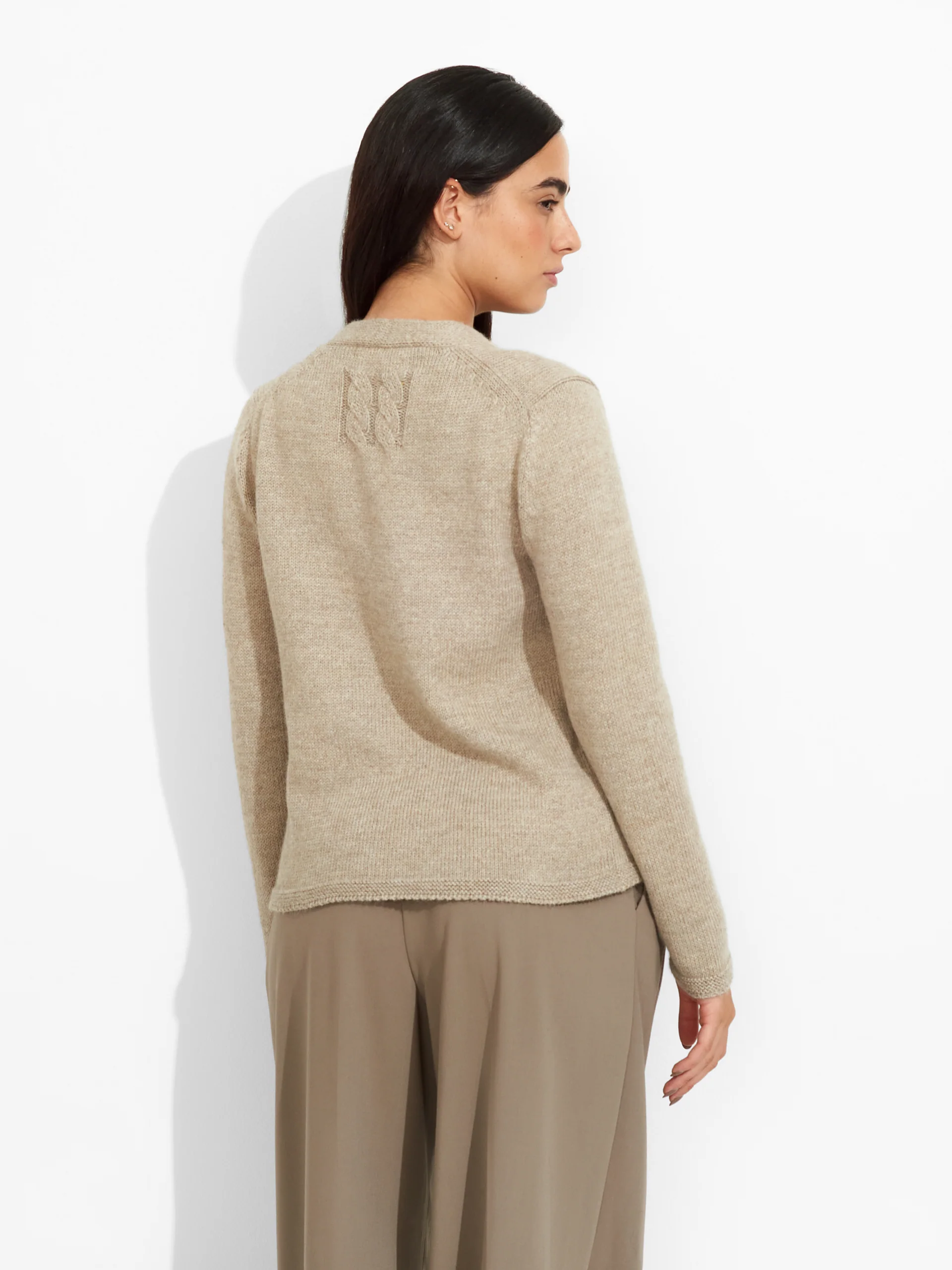 Cárdigan Zafiro De Baby Alpaca Color Beige - Image 3