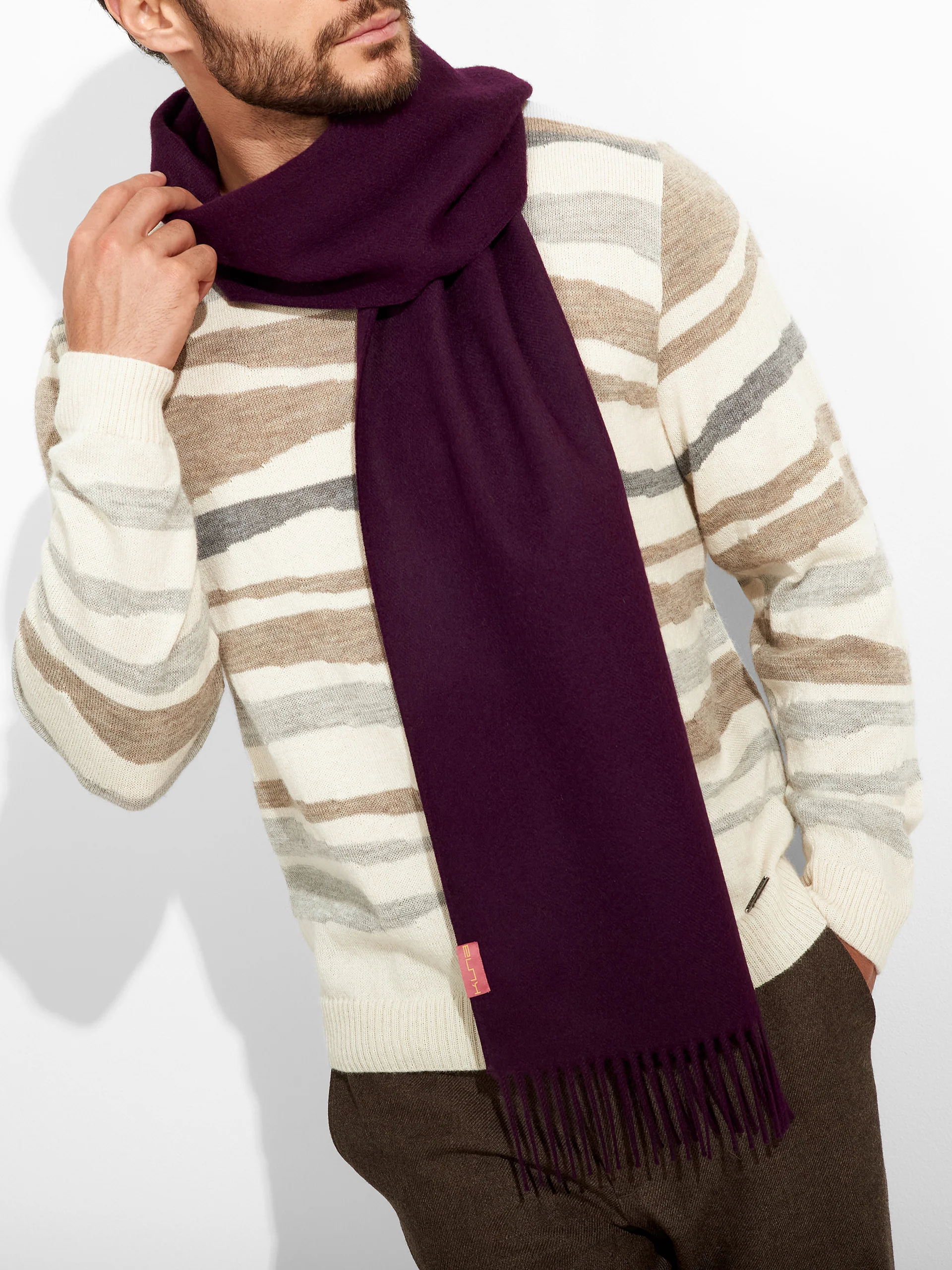 Chalina Adrian De Baby Alpaca Color Morado - Image 5