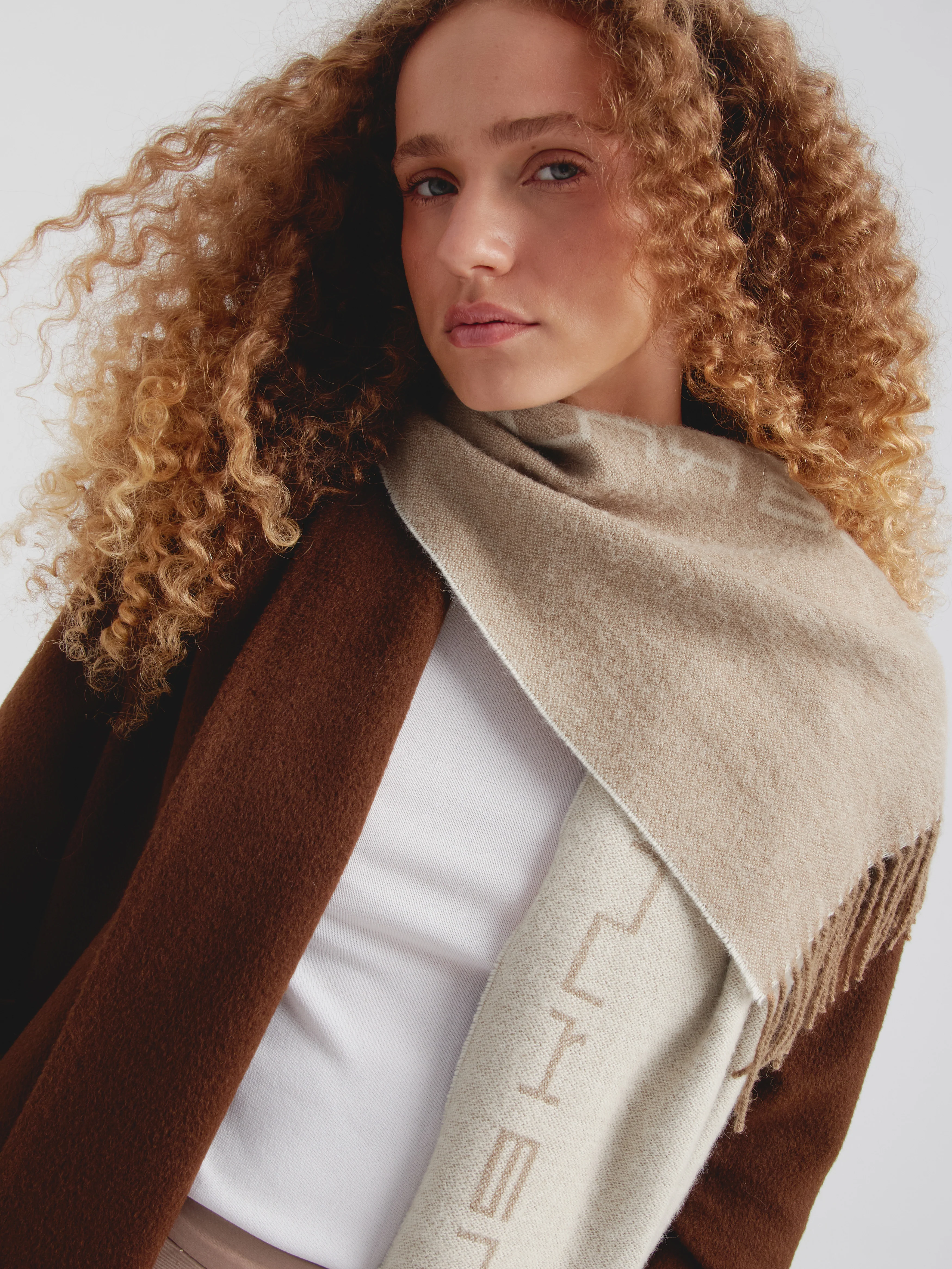 Chalina Candy De Baby Alpaca Color Camel - Image 3