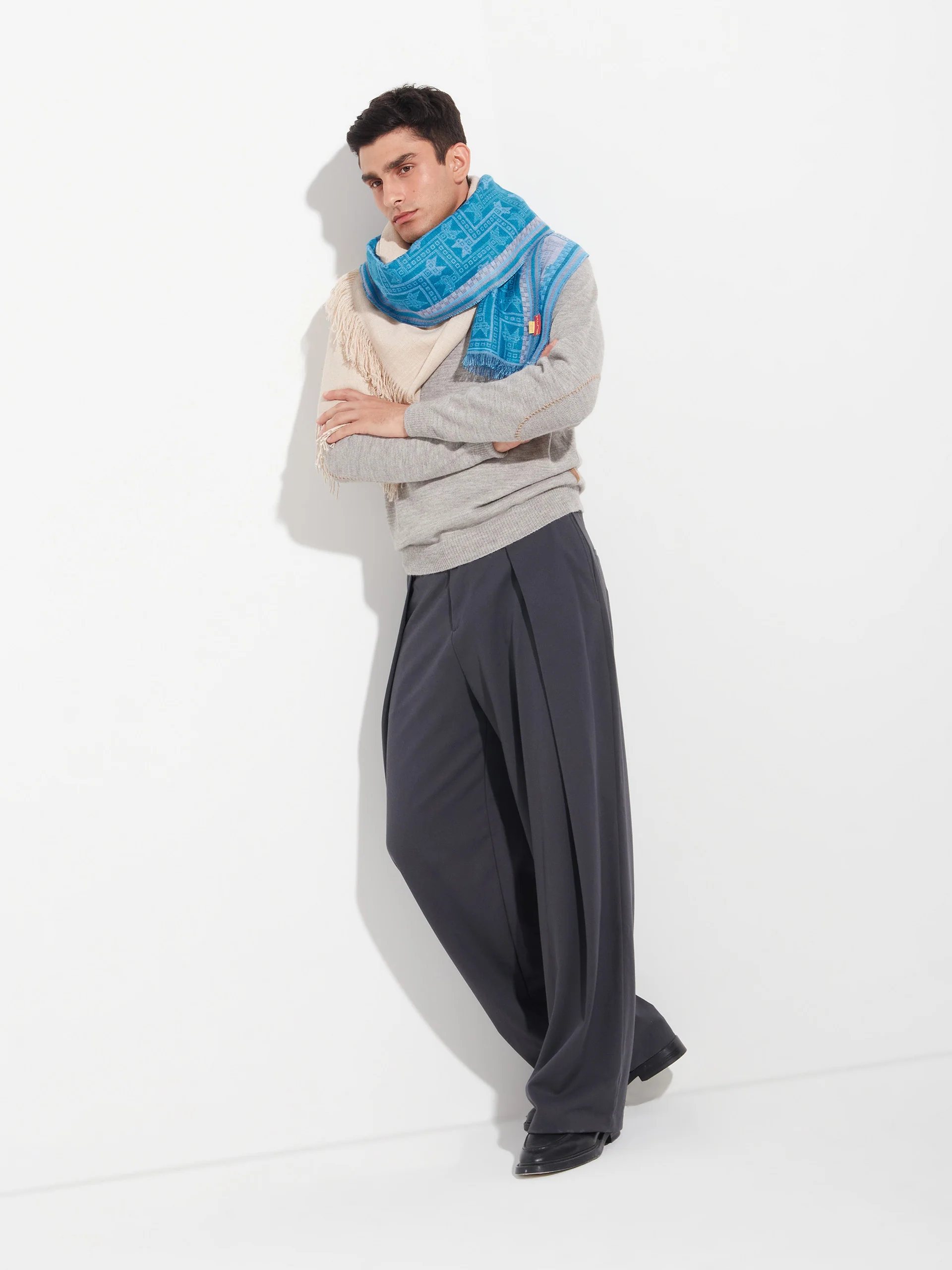 Chalina Chancay - 39 De Baby Alpaca Color Azul - Image 6