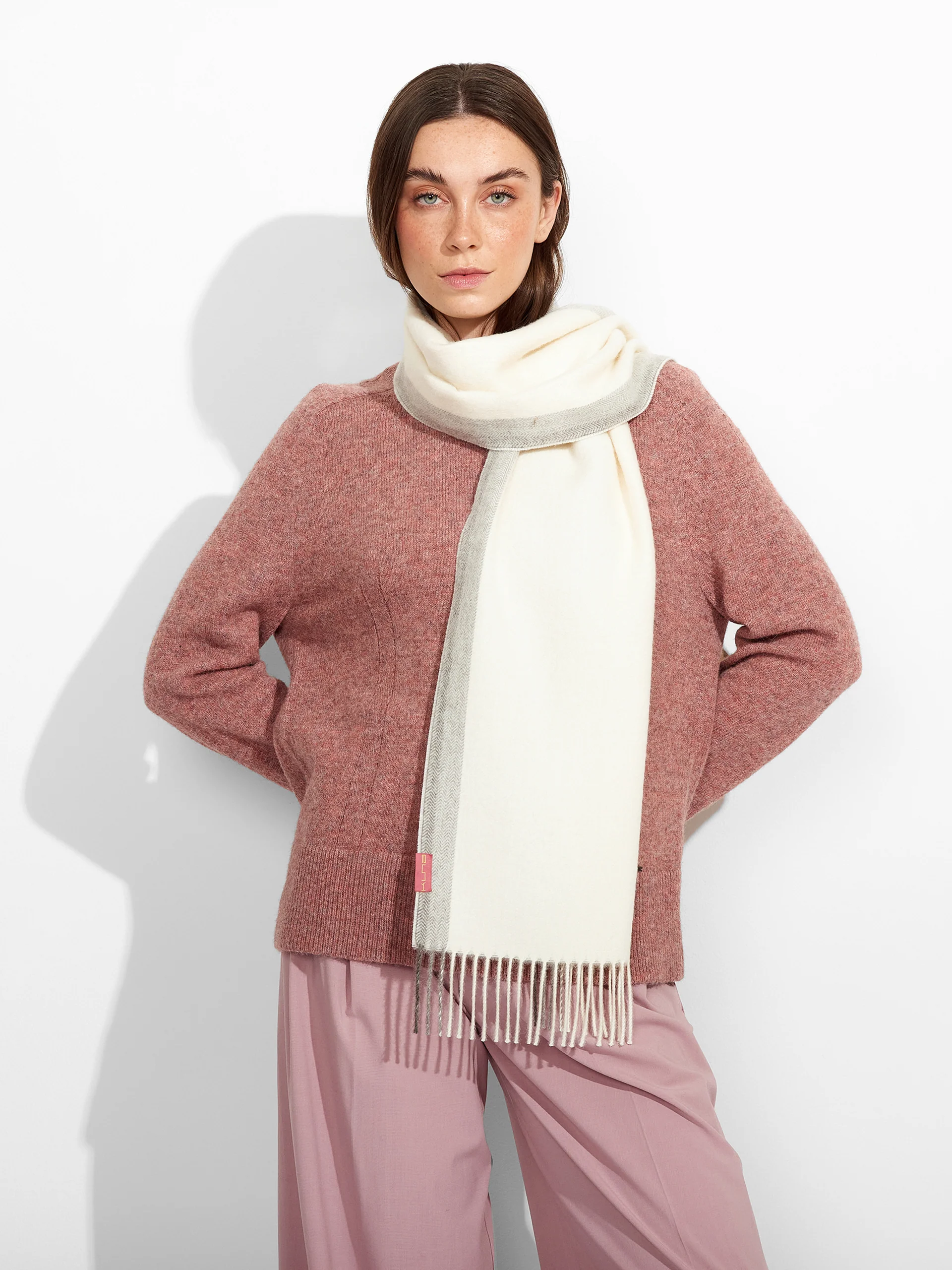 Chalina Ravenna De Baby Alpaca Color Ecru