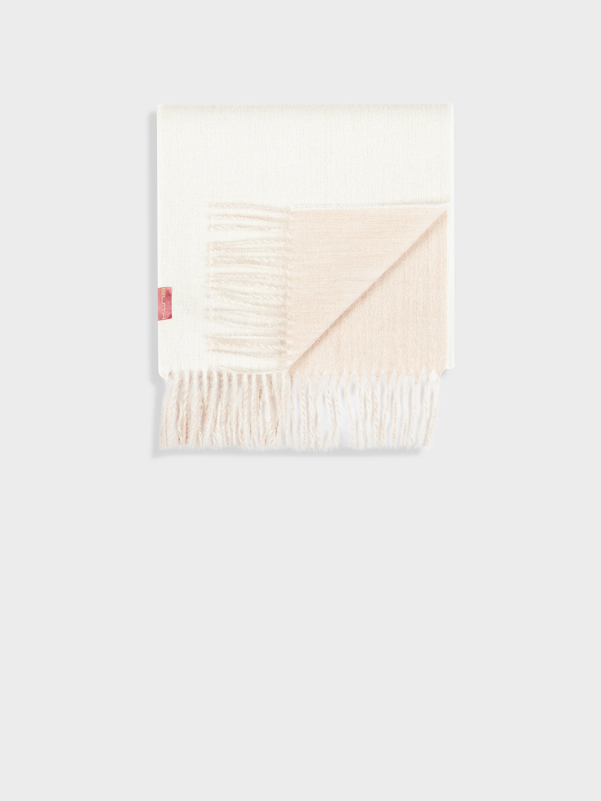 Chalina Tundra B De Baby Alpaca Color Beige - Image 2