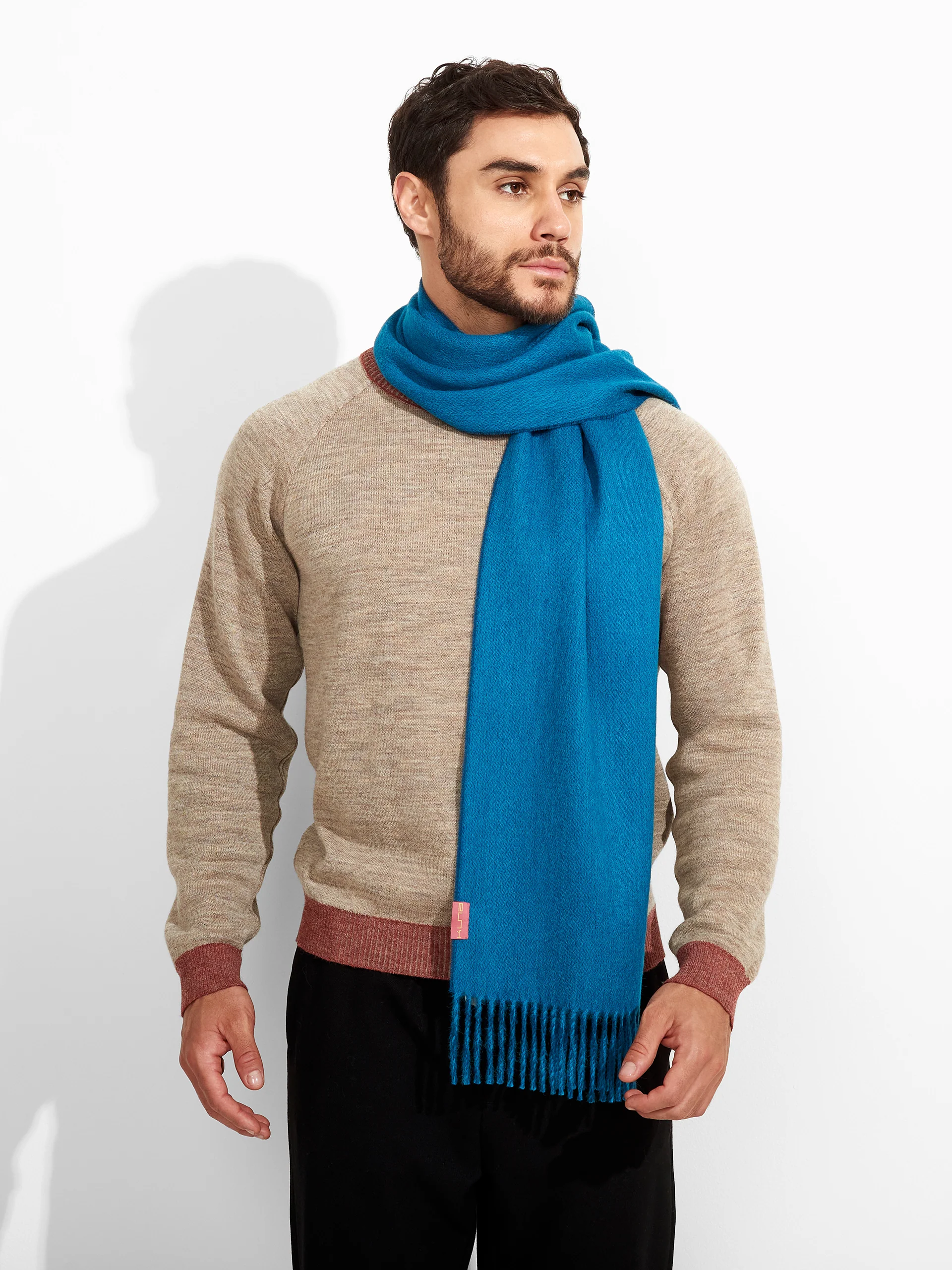 Chalina Tundra De Baby Alpaca Color Azul - Image 4