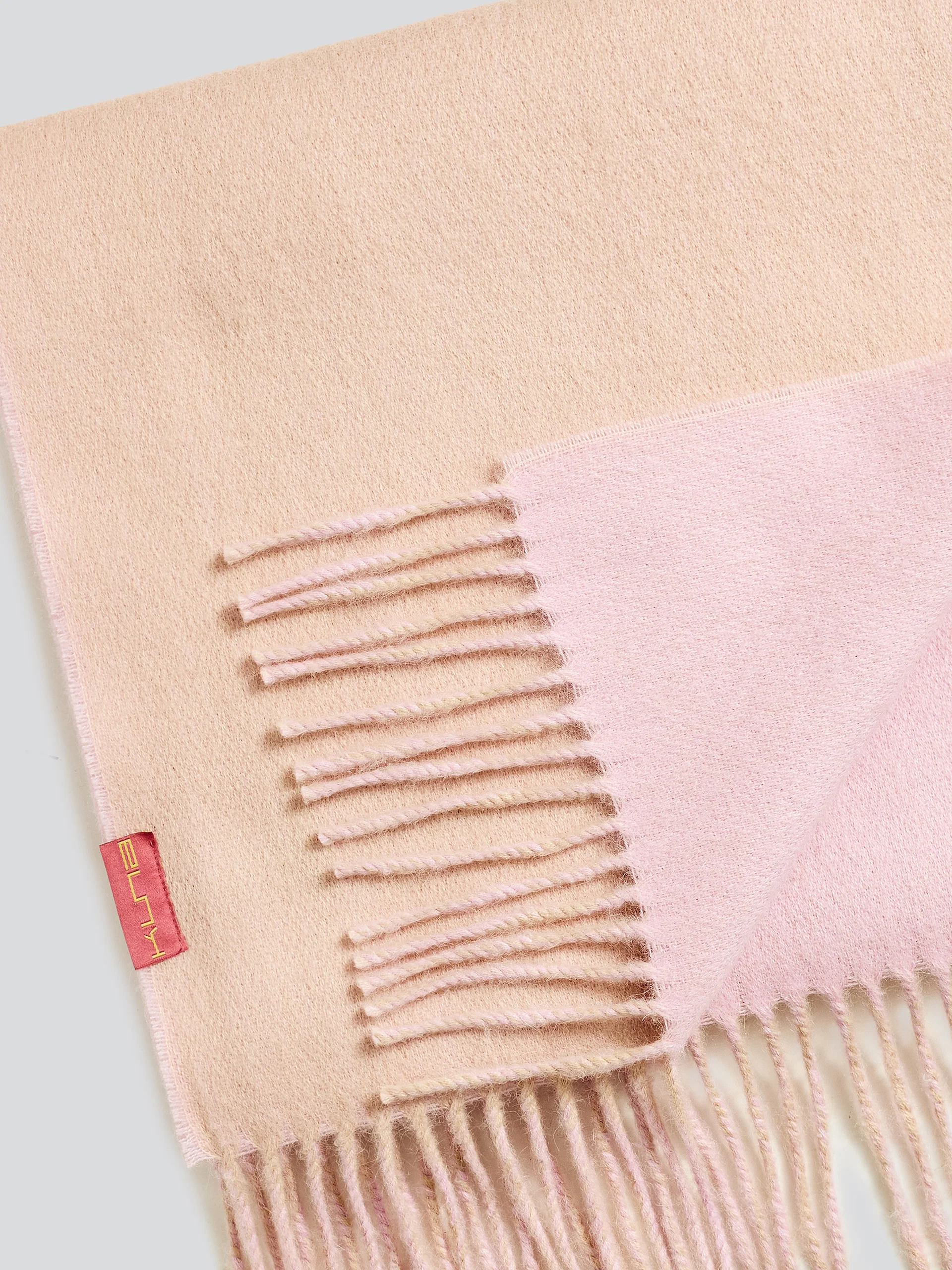 Chalina Tundra De Baby Alpaca Color Rosado - Image 6