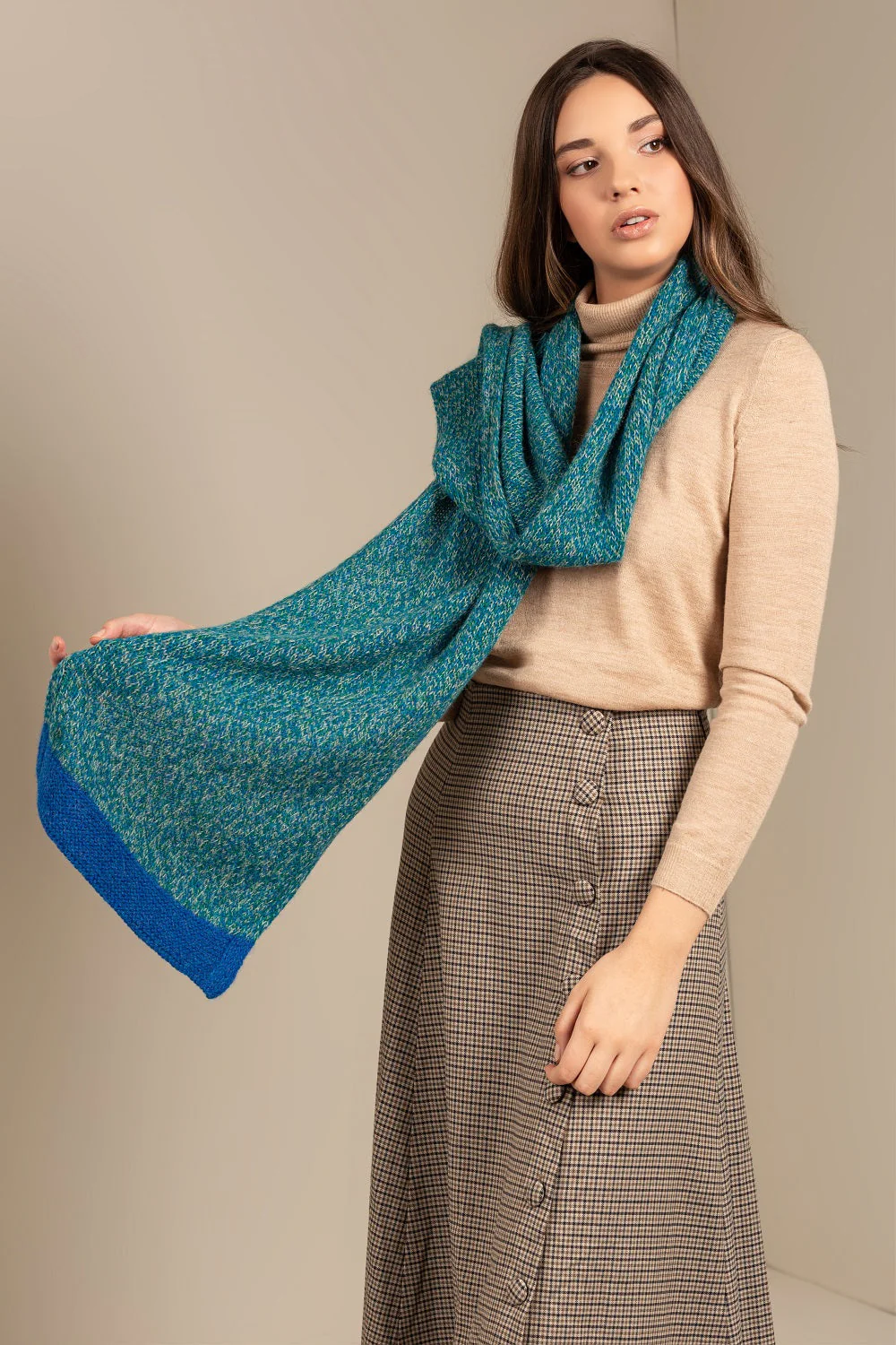 Chalina Undo De Baby Alpaca Color Fiume & Carrusel - Image 3
