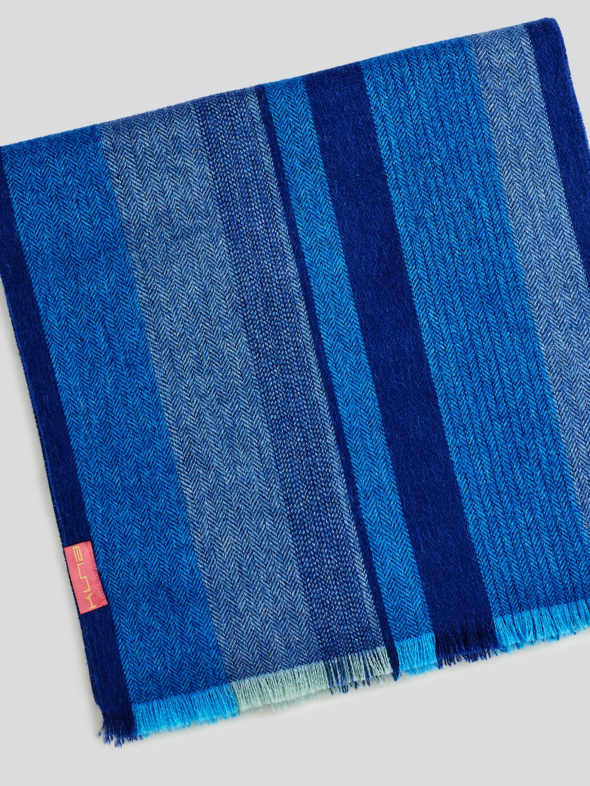 Chalina Valter De Baby Alpaca Color Azul - Image 6