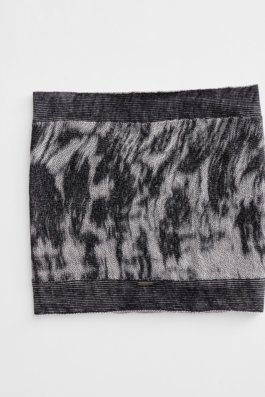 Chalina Wednesday Infinito De Baby Alpaca Color B&W - Image 2