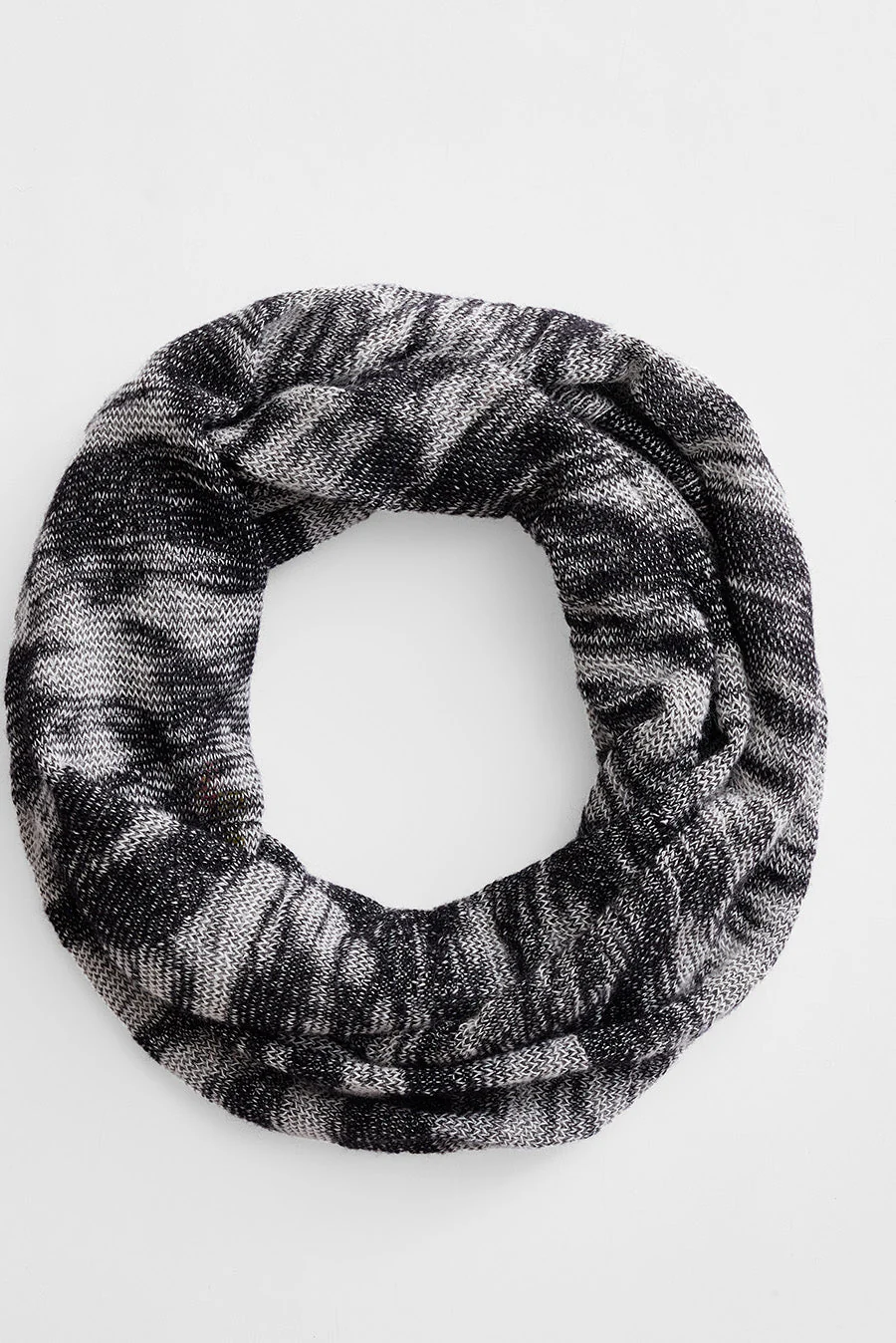 Chalina Wednesday Infinito De Baby Alpaca Color B&W - Image 7
