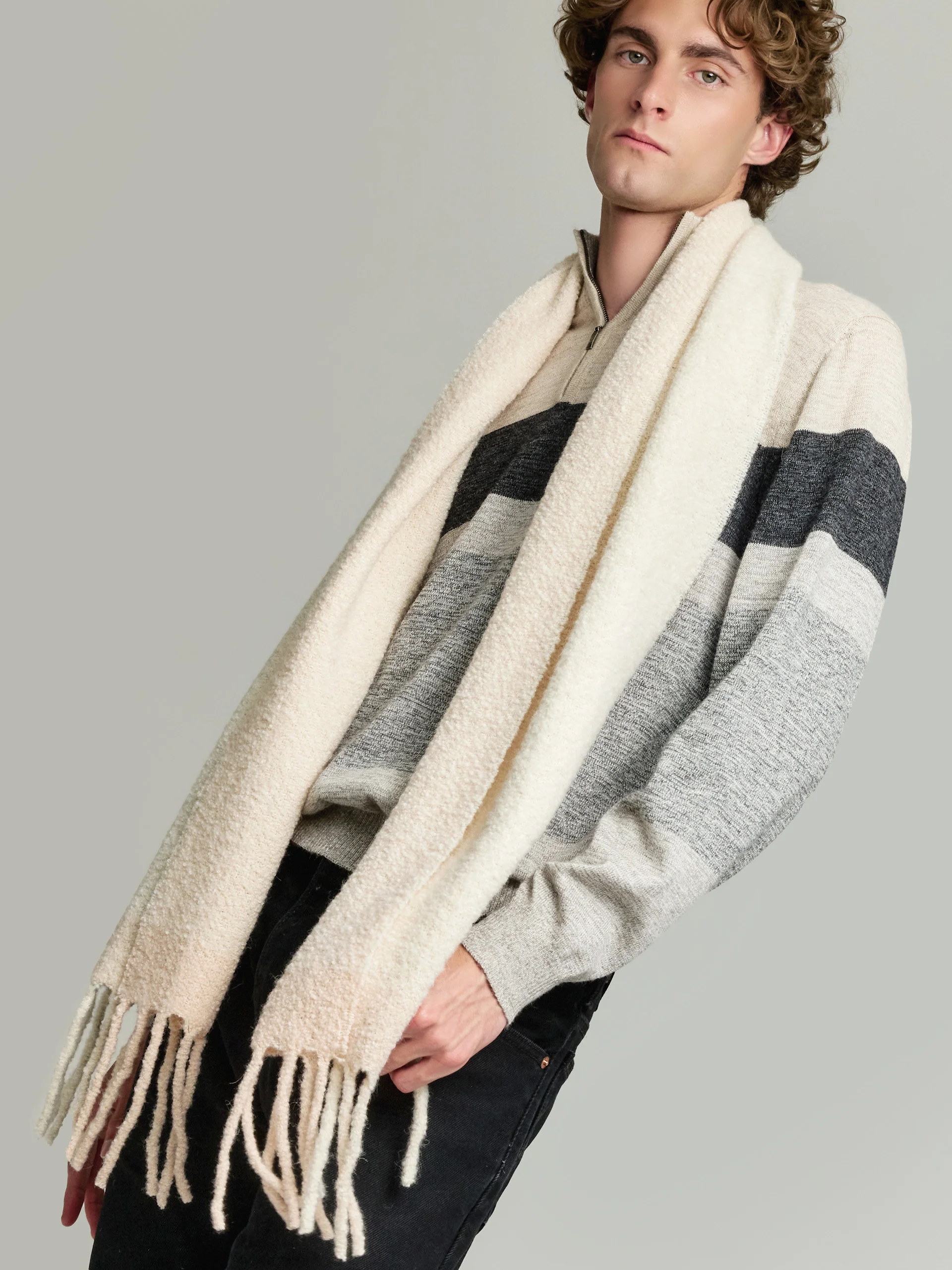 Chalina Yanapi De Baby Alpaca Color Beige - Image 5