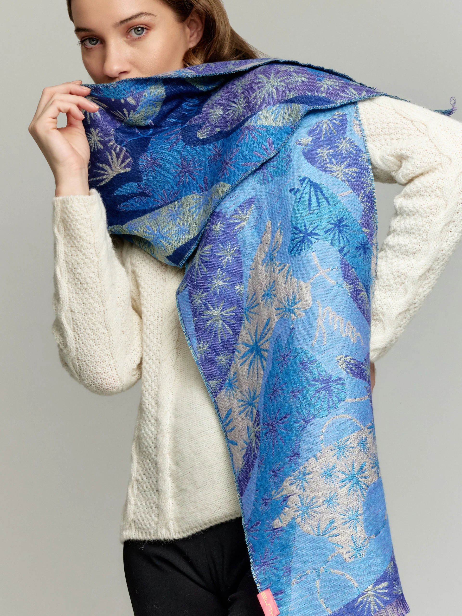 Chalina Yasu De Baby Alpaca Color Azul - Image 3