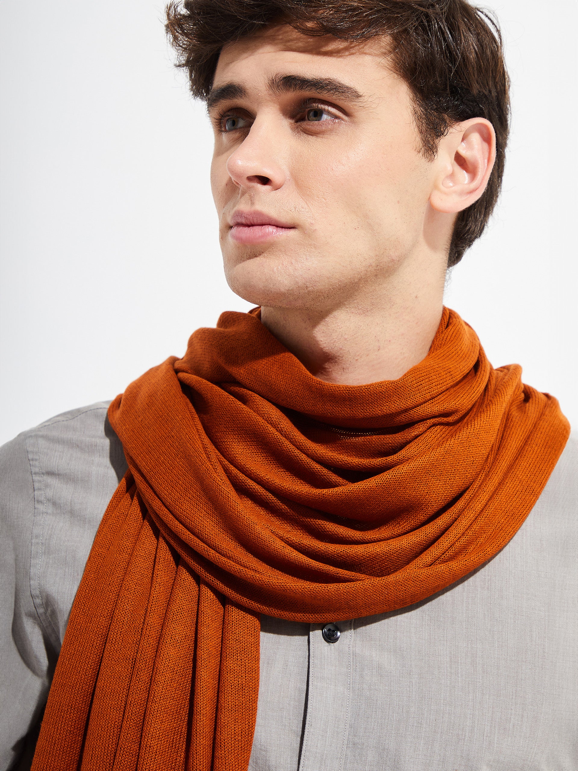 Estola Bouveret De Vicuña Color Naranja - Image 5