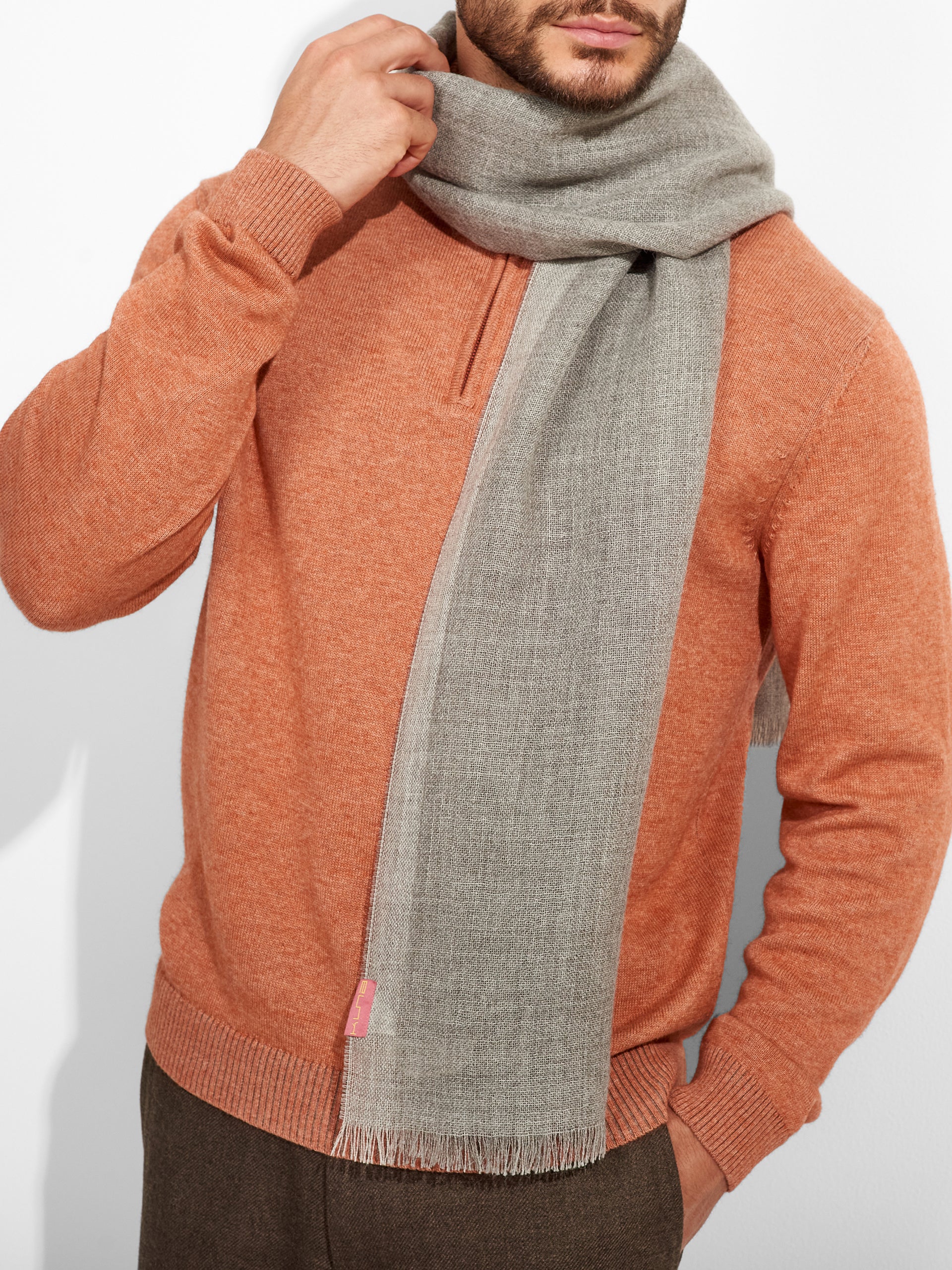 Estola Rum De Baby Alpaca Color Gris - Image 5