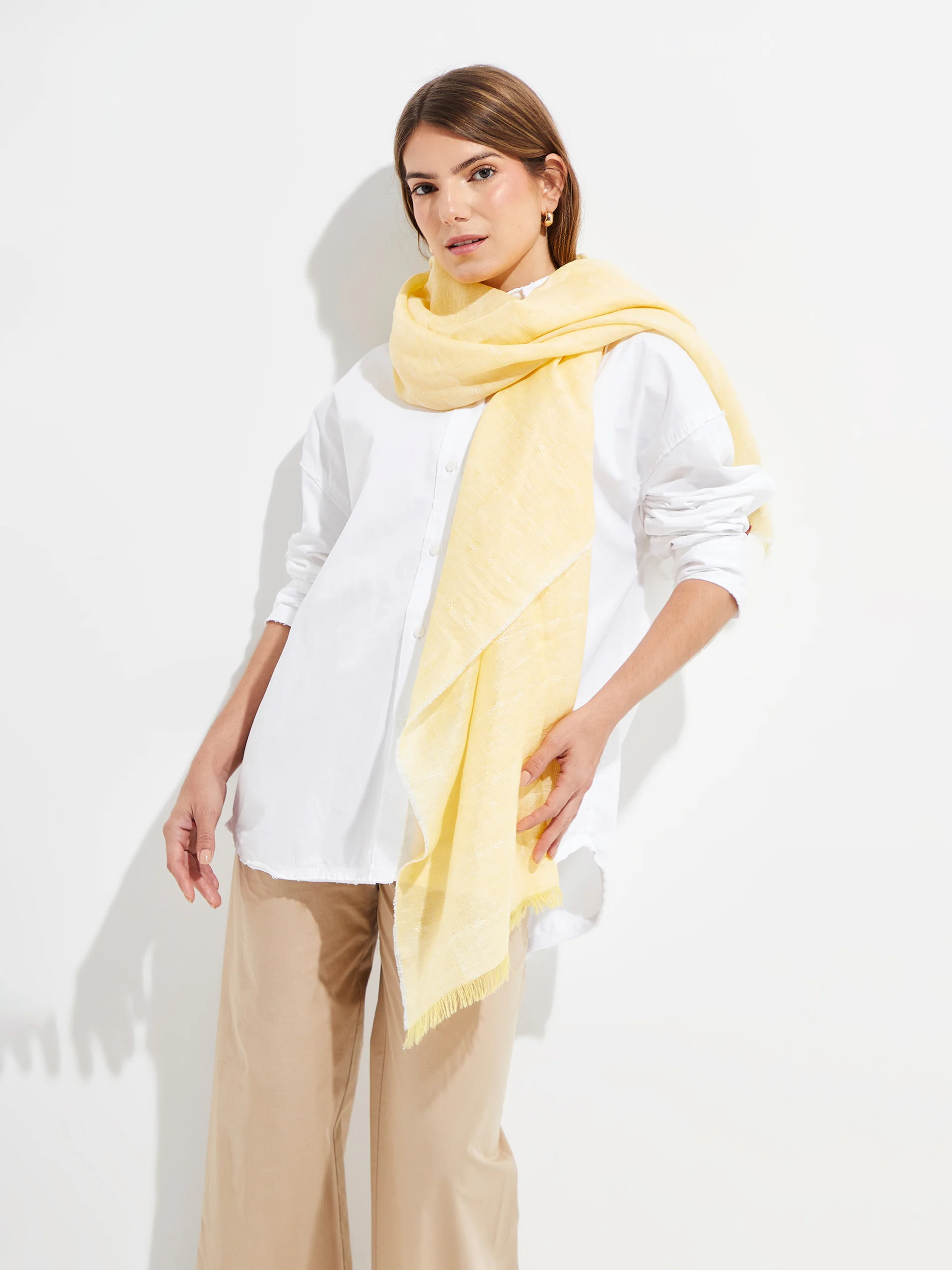 Estola Yvory De Lino Color Amarillo