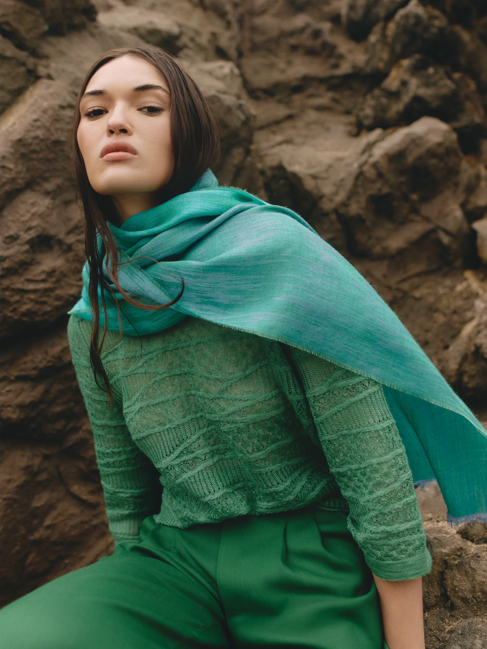 Estola Zankov De Baby Alpaca Color Verde - Image 5