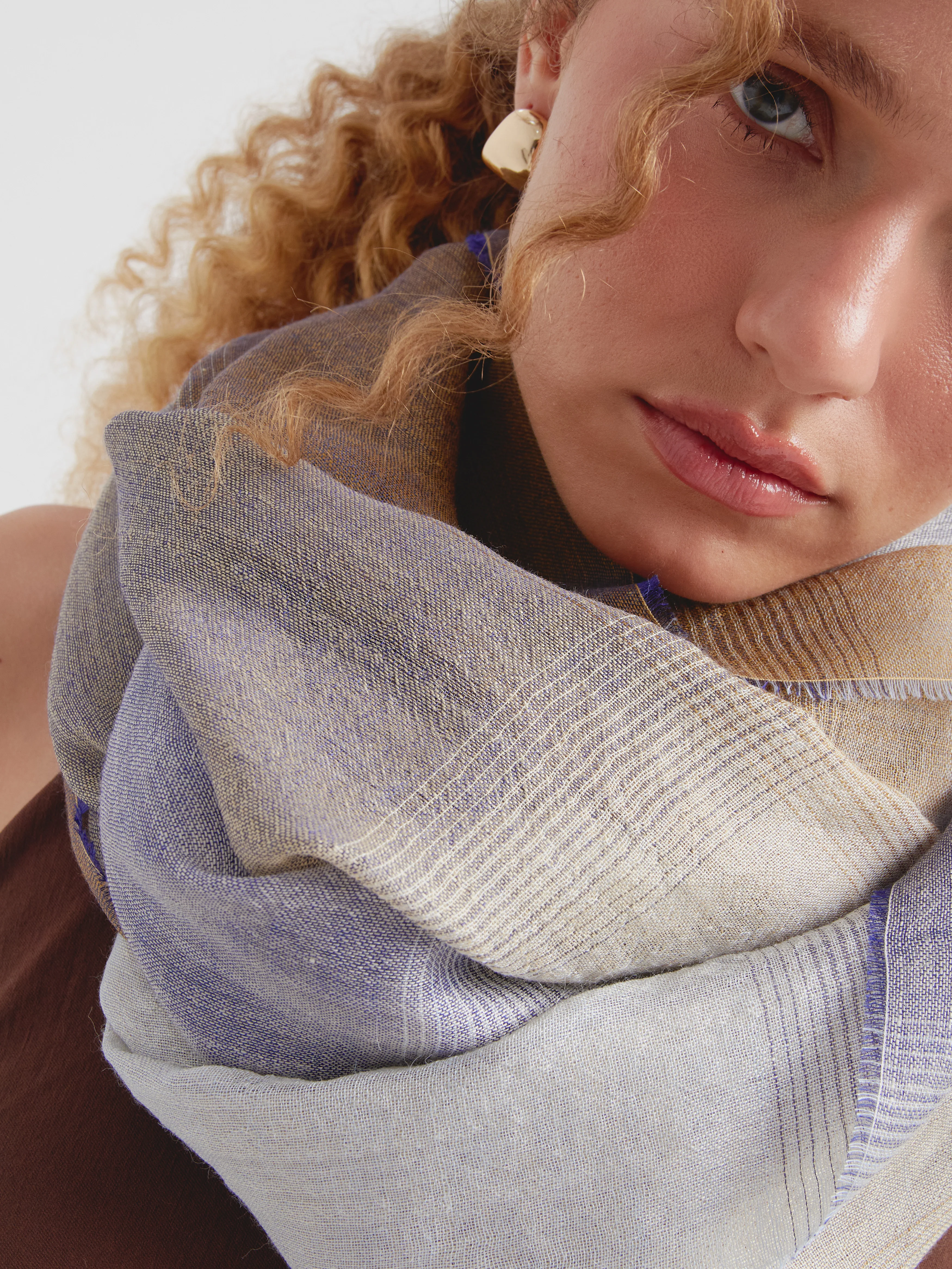 Estola Zulma De Baby Alpaca Color Azul - Image 3
