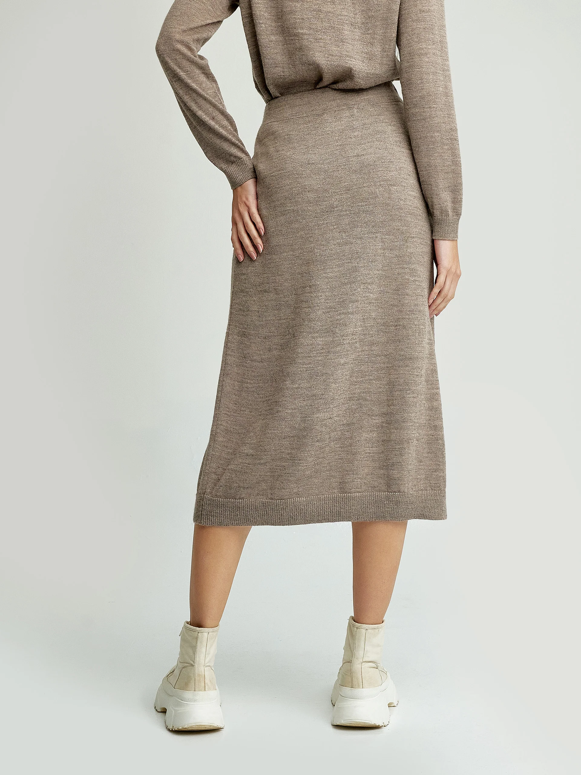 Falda Yngrid De Baby Alpaca Color Beige - Image 3