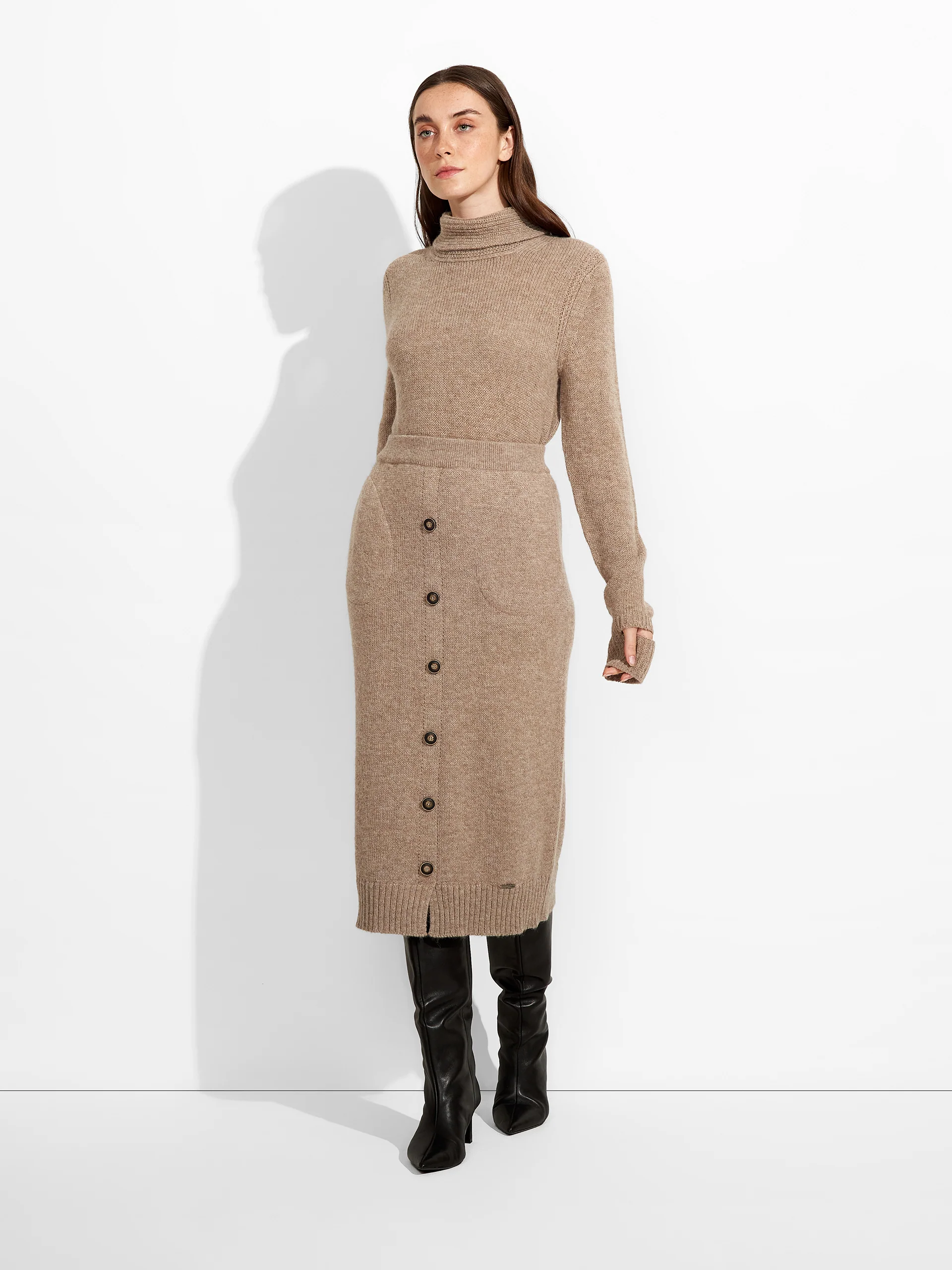 Falda Zita De Baby Alpaca Color Marrón - Image 4