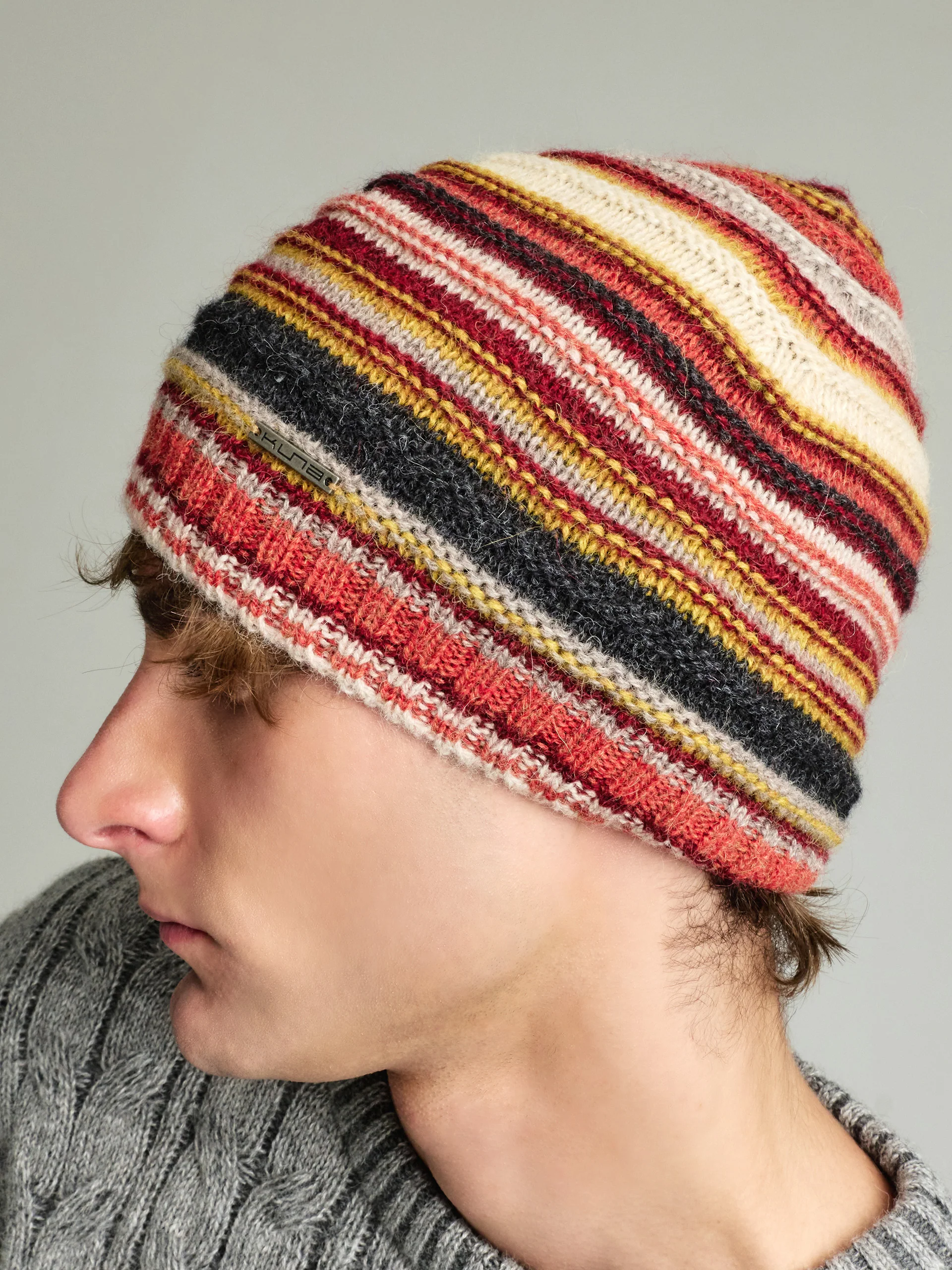 Gorro Yavoy De Baby Alpaca Color Rojo - Image 5