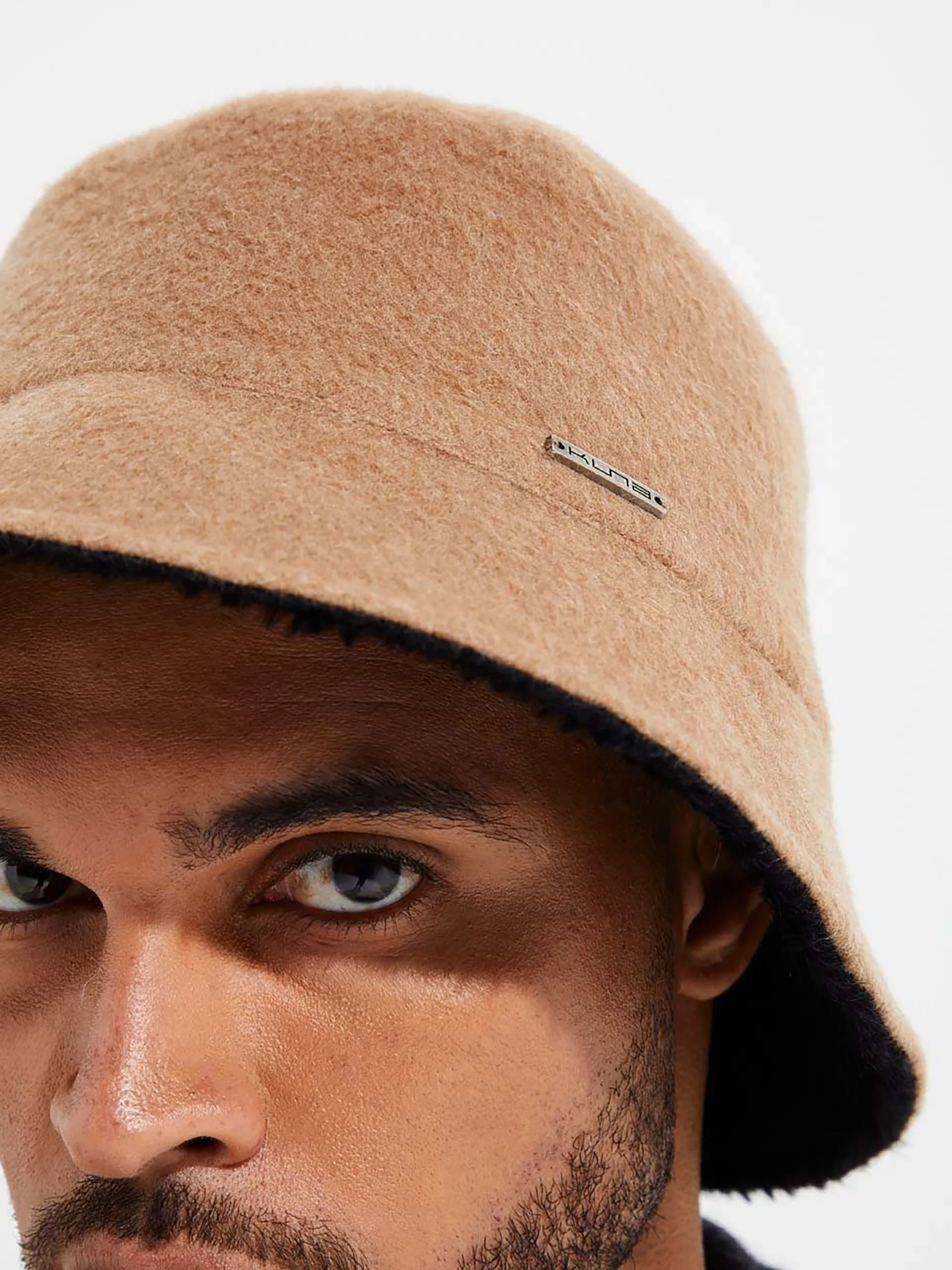 Gorro Young De Baby Alpaca Color Camel - Image 5