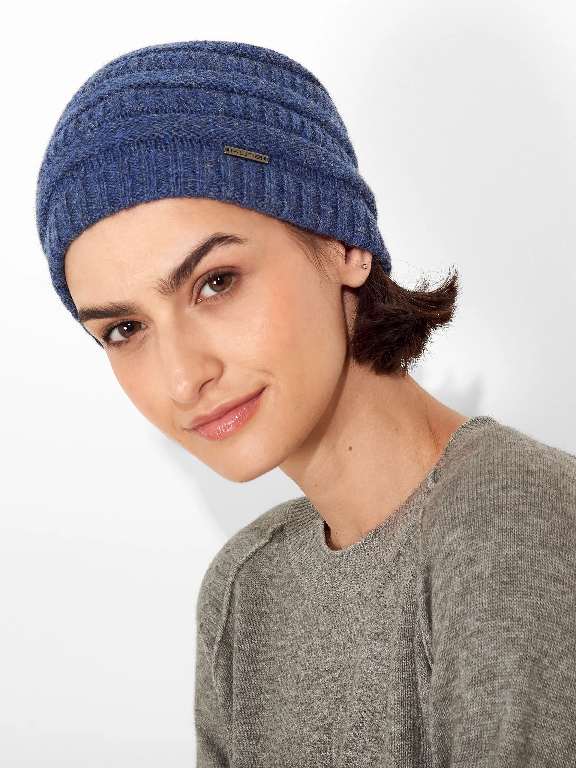 Gorro Zada De Baby Alpaca Color Azul - Image 3