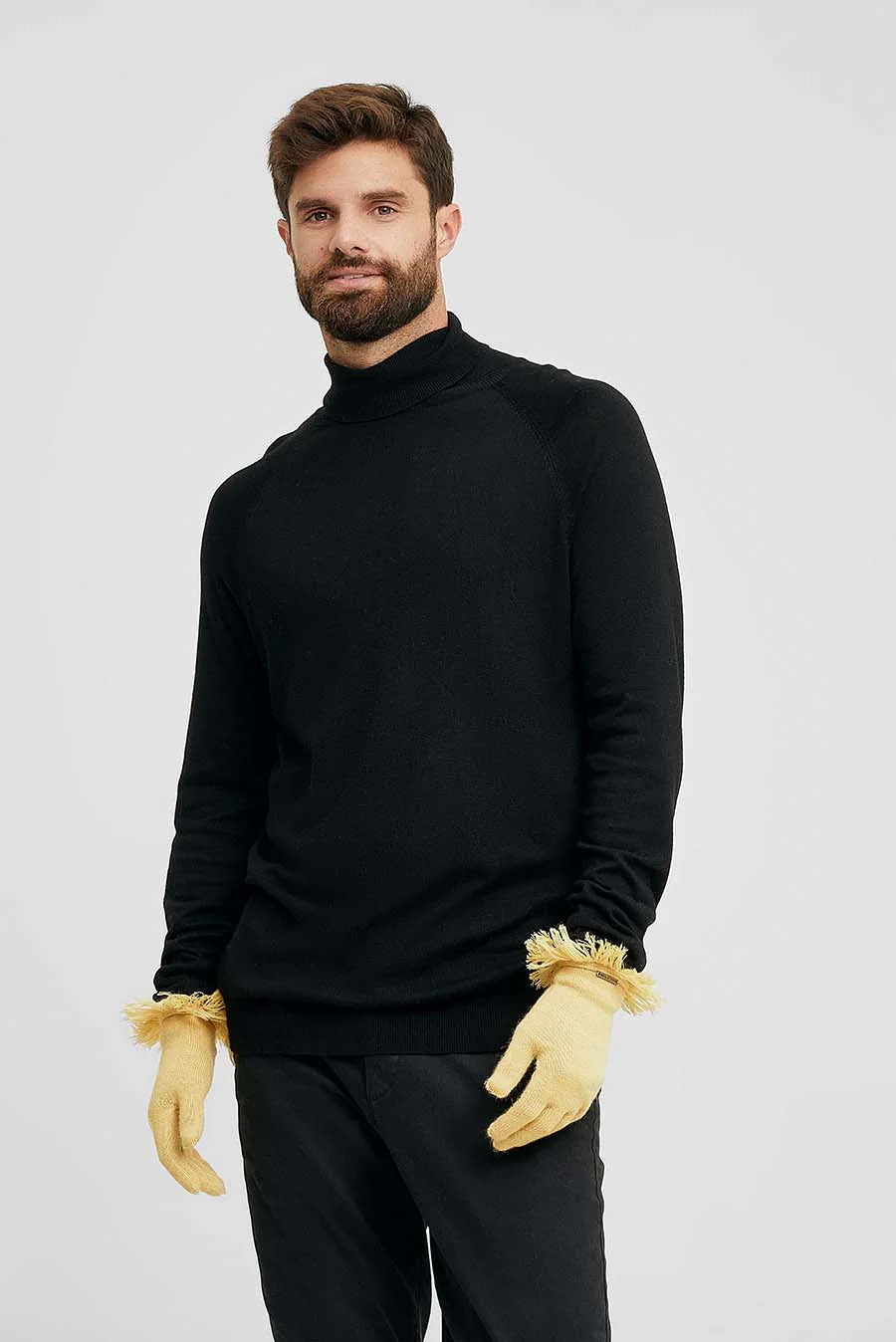 Guantes Wolyn De Baby Alpaca Color Amarelo - Image 4