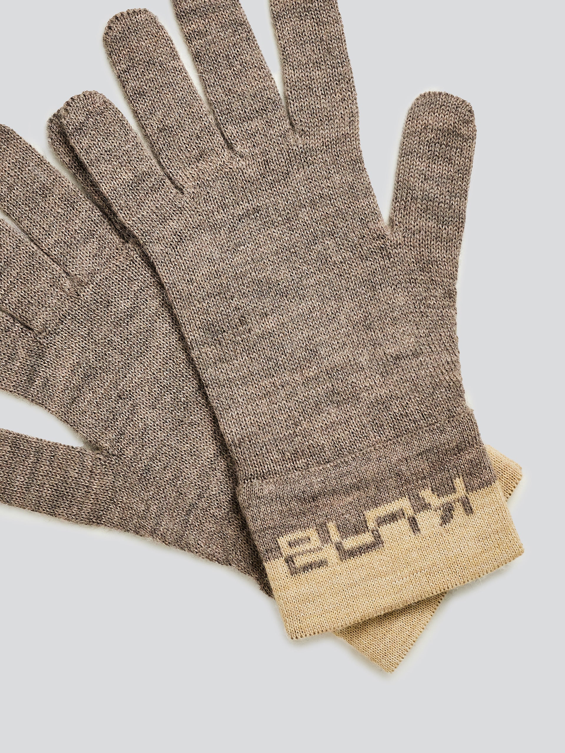 Guantes Yari De Baby Alpaca Color Beige - Image 6