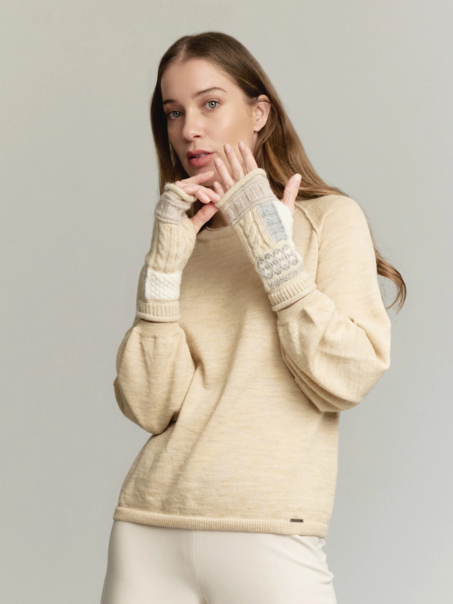 Guantes Yourself De Baby Alpaca Color Beige - Image 2