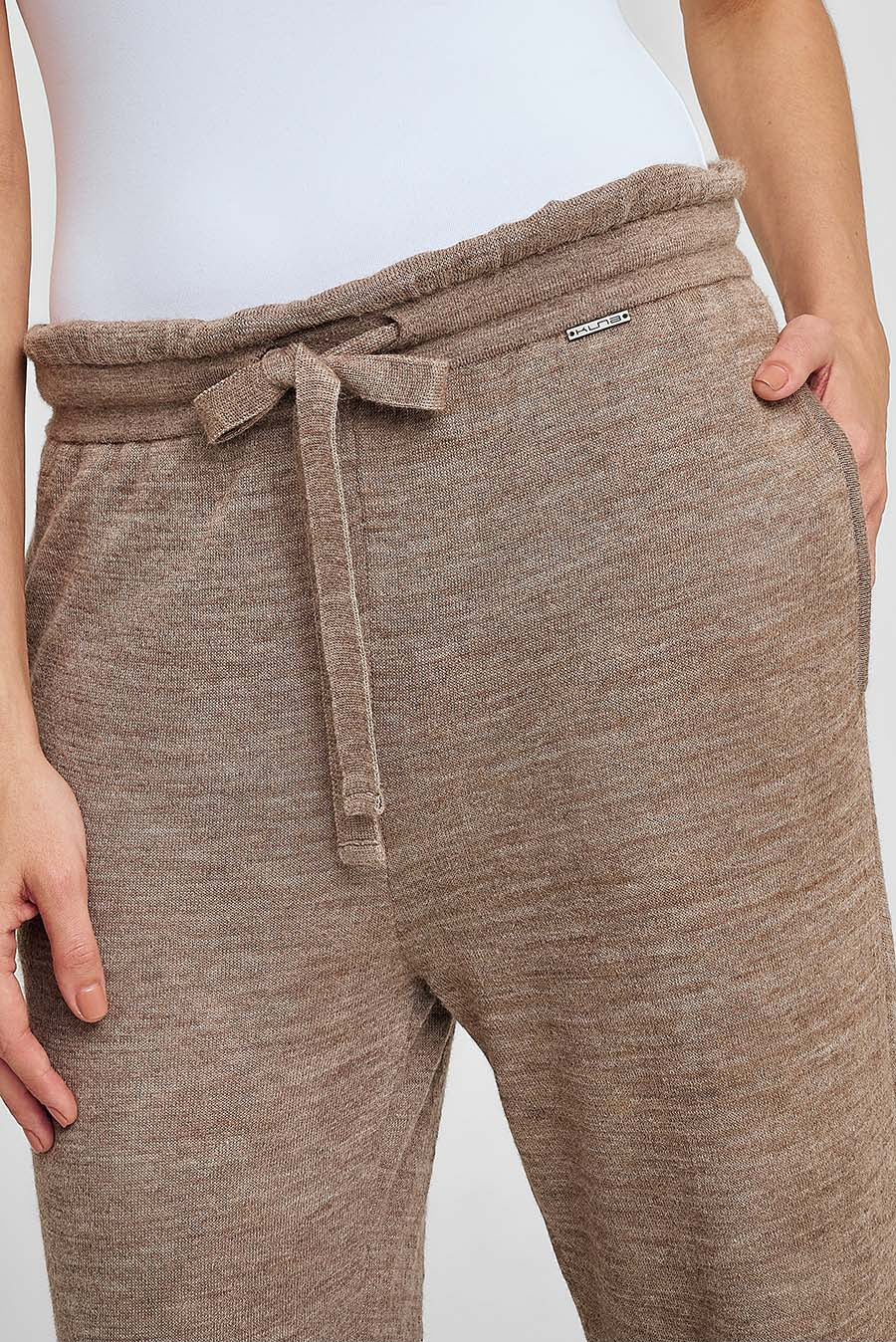 Pantalón Walt De Baby Alpaca Color Antilope - Image 5