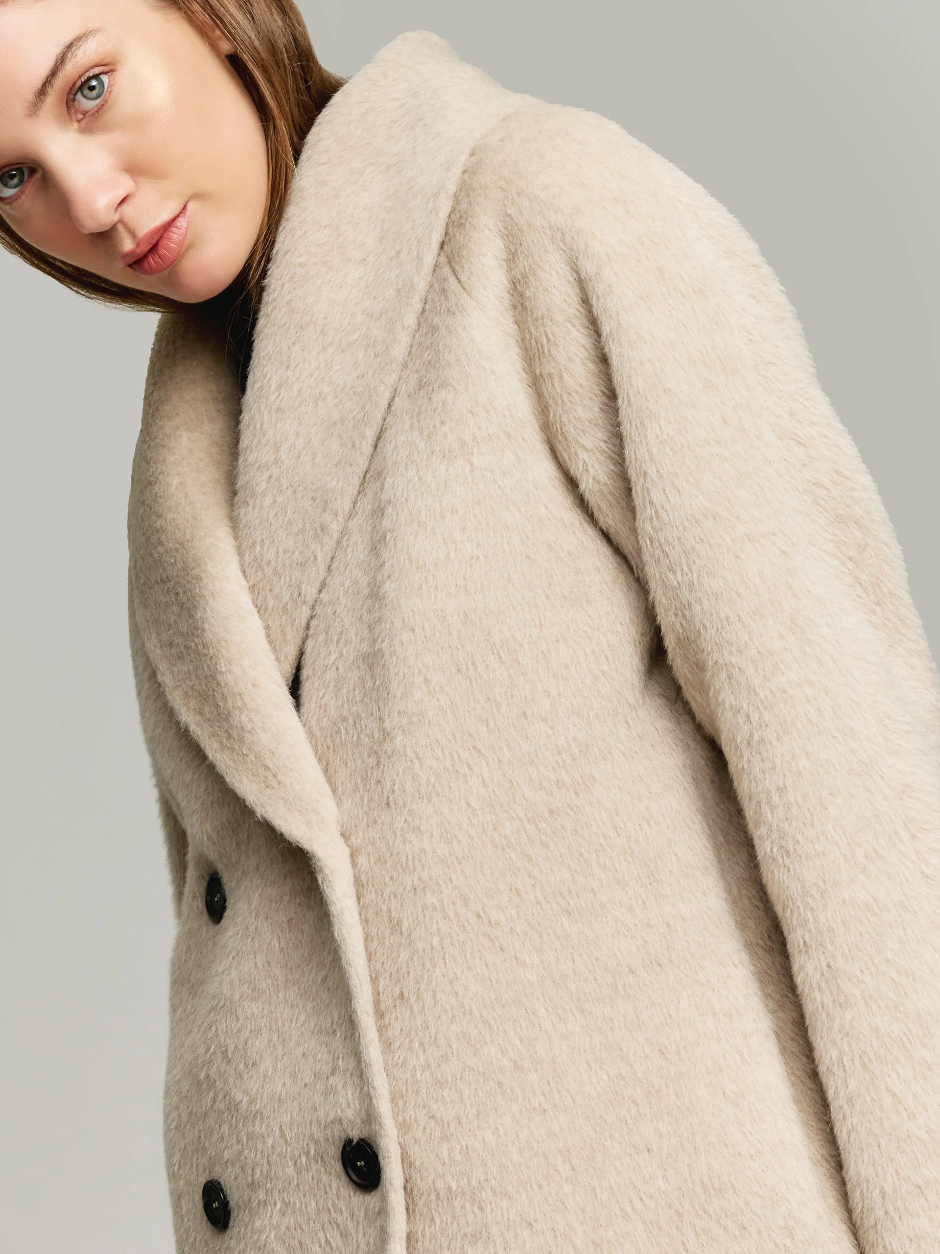Saco Yvanka De Alpaca Suri Color Beige - Image 5