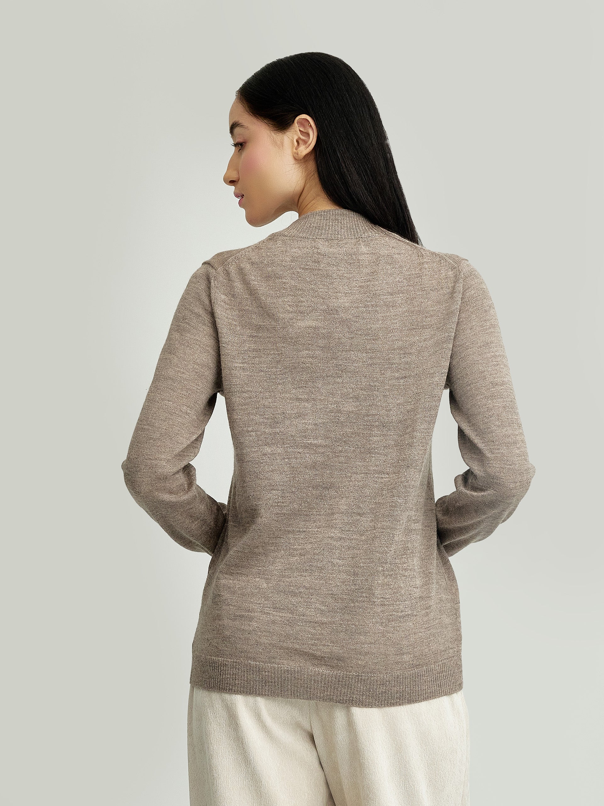 Suéter Anahi De Baby Alpaca Color Beige - Image 3