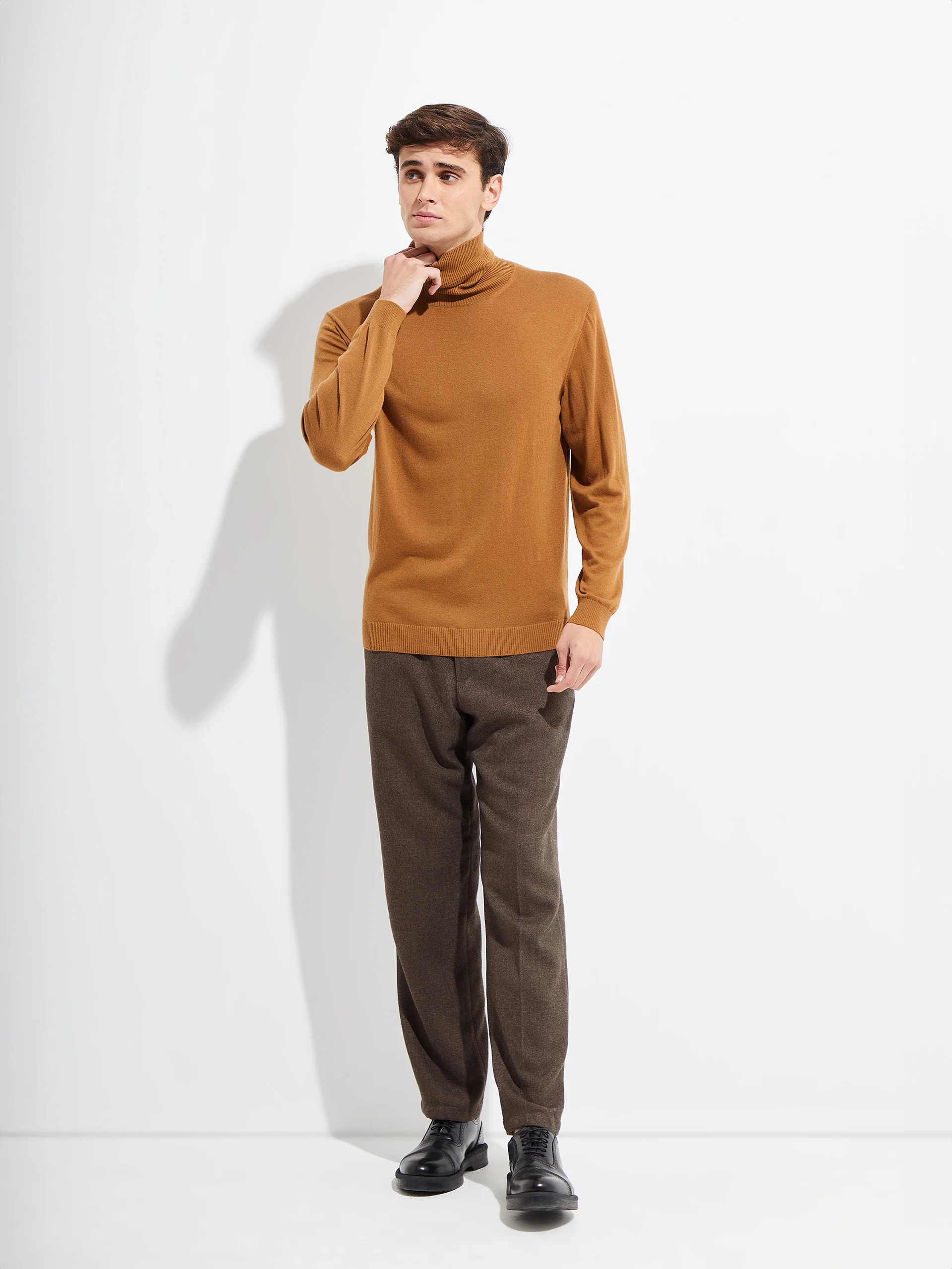 Suéter Bach De Vicuña Color Camel - Image 4