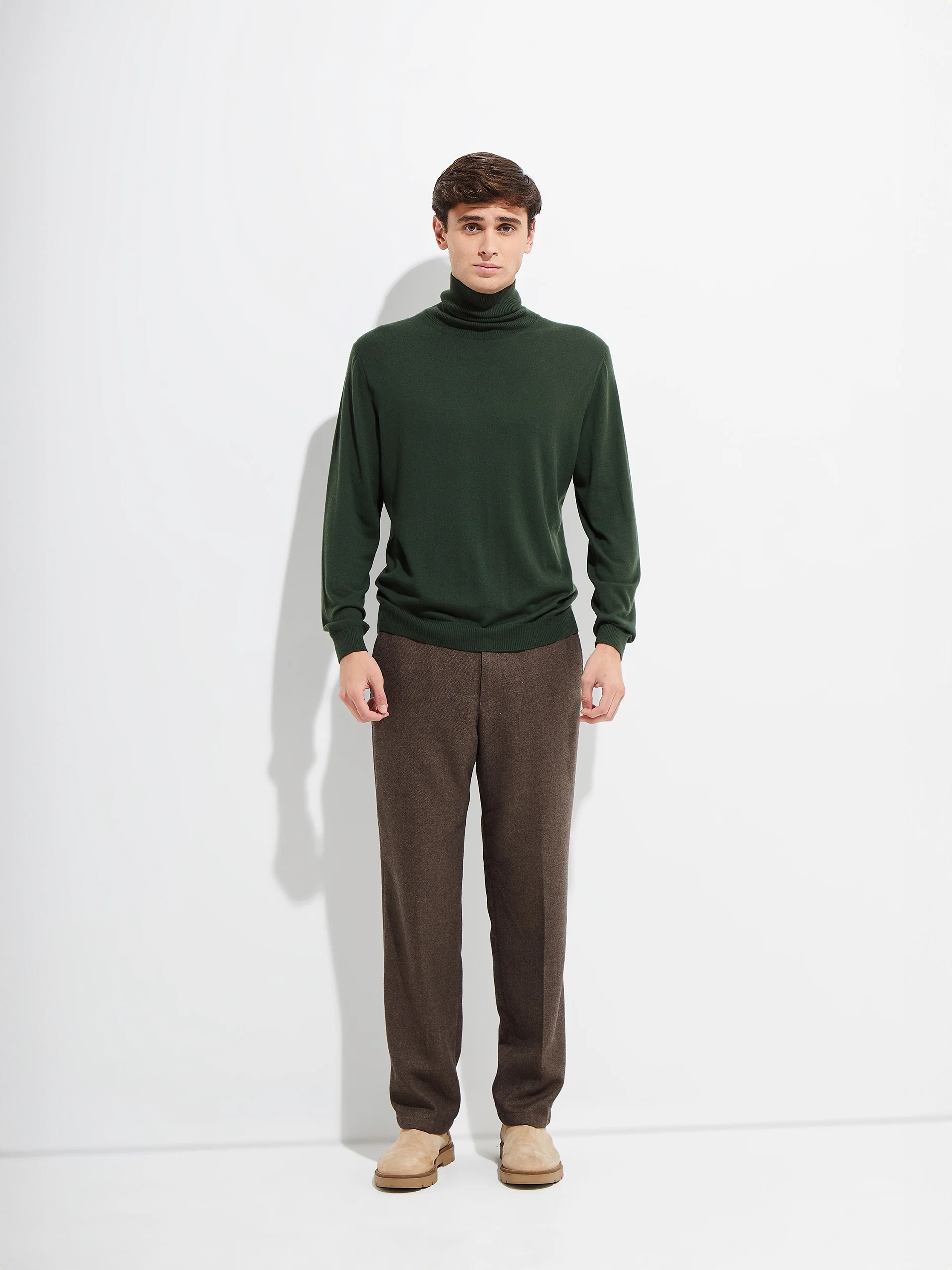 Suéter Bach De Vicuña Color Verde - Image 4