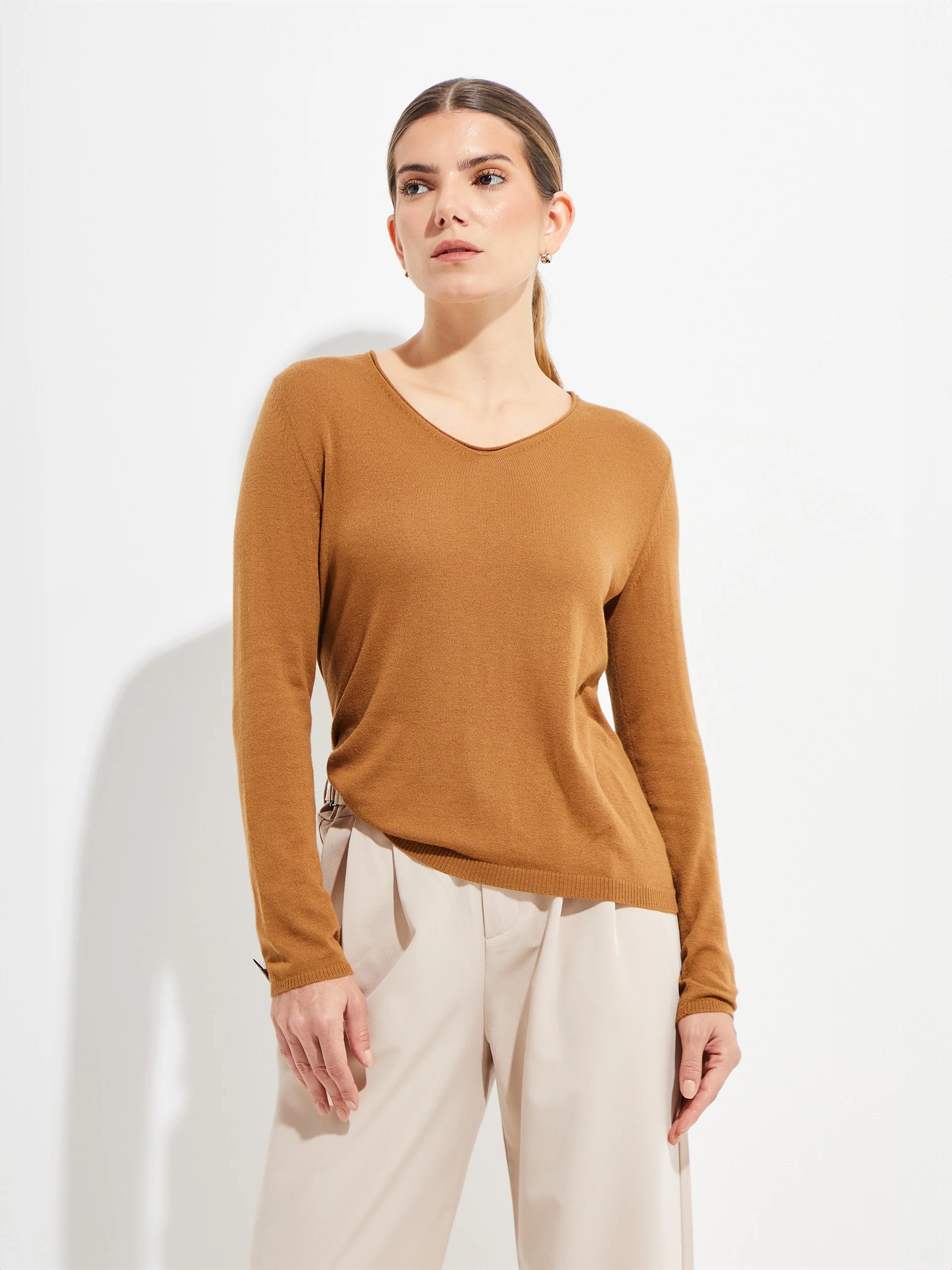 Suéter Belen De Vicuña Color Camel - Image 2
