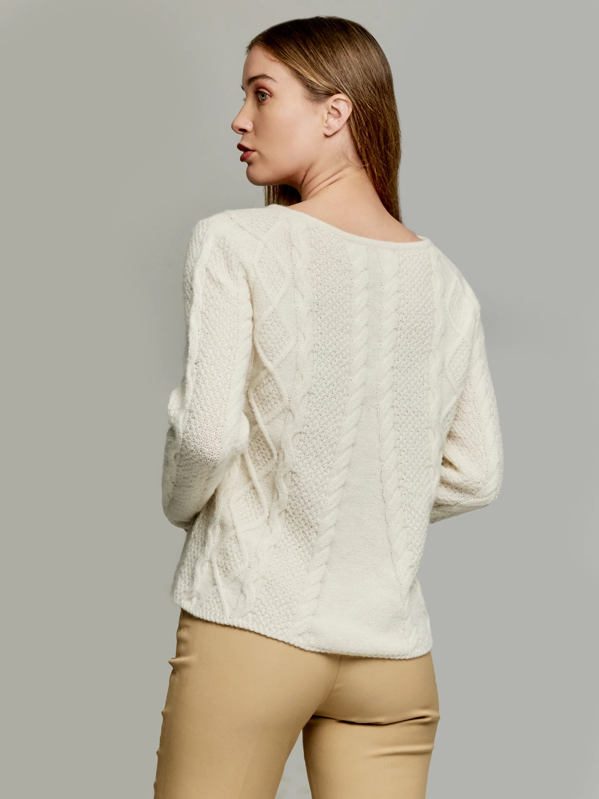 Suéter Yseult De Baby Alpaca Color Ecru - Image 3