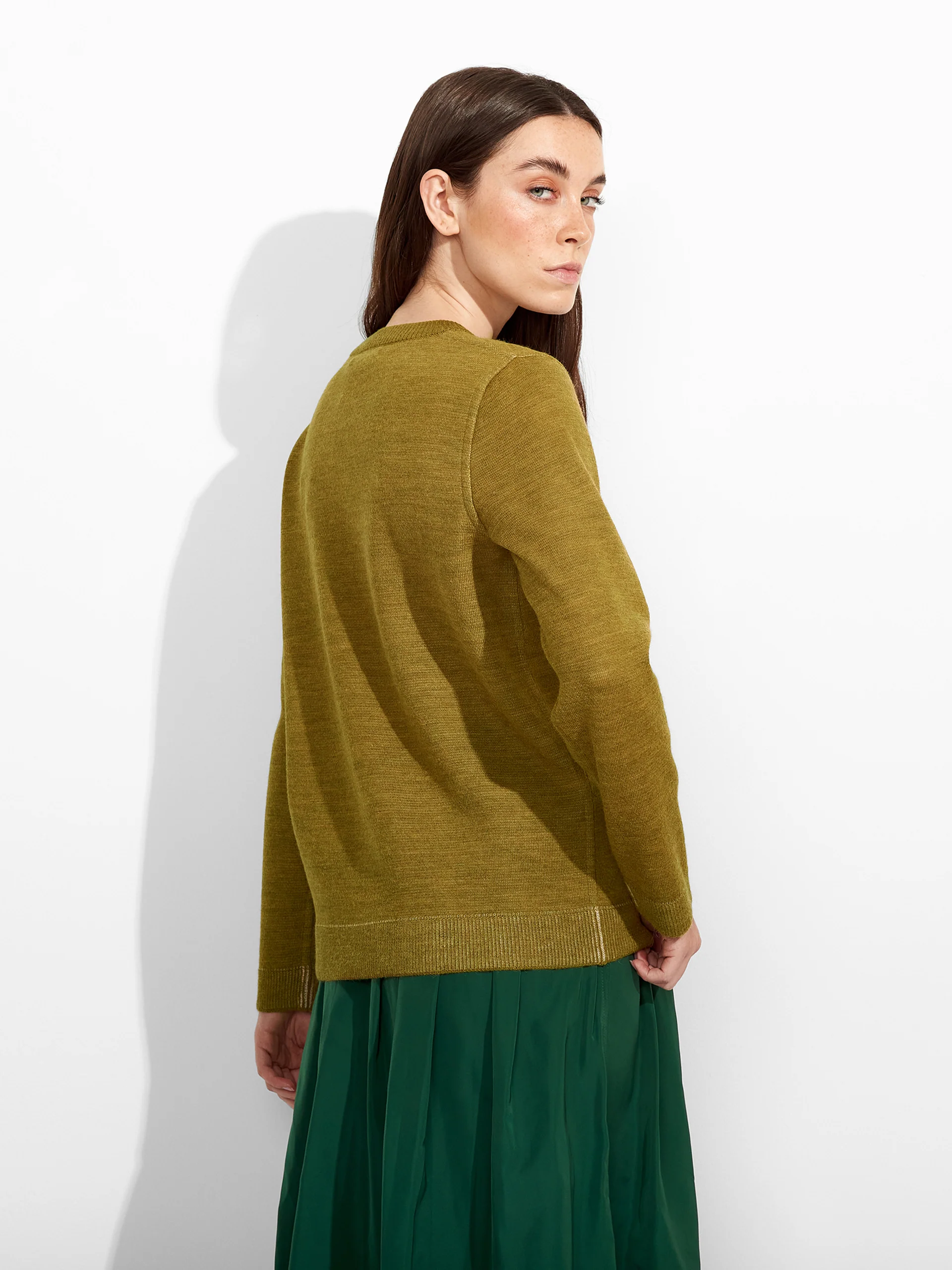 Suéter Zagreb De Baby Alpaca Color Verde - Image 5