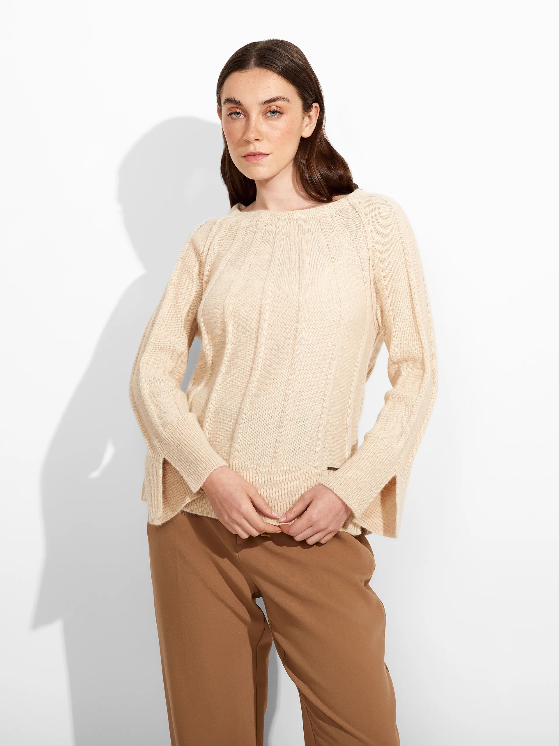 Suéter Zephir De Baby Alpaca Color Beige - Image 2