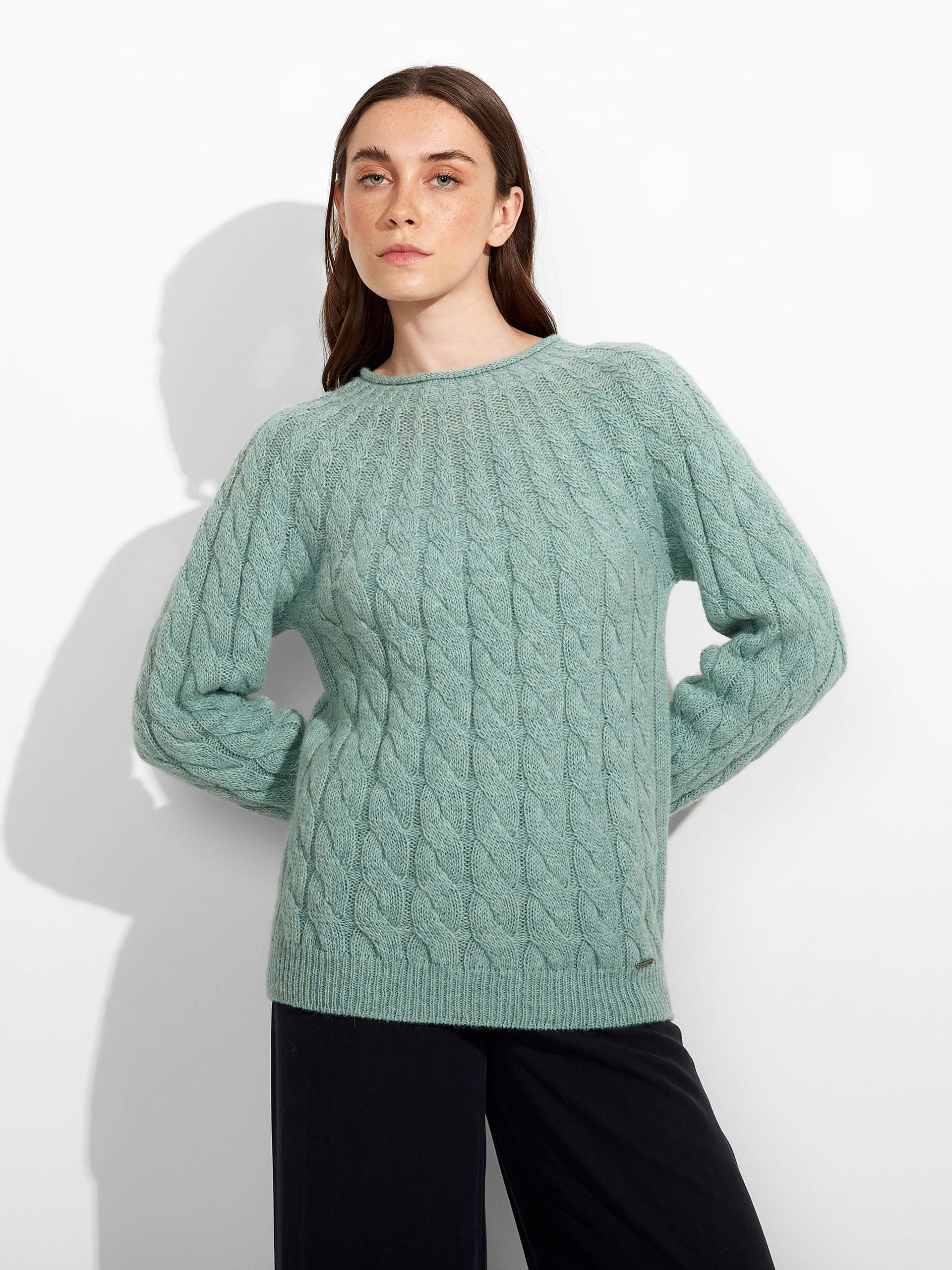 Suéter Zulema De Baby Alpaca Color Celeste - Image 2