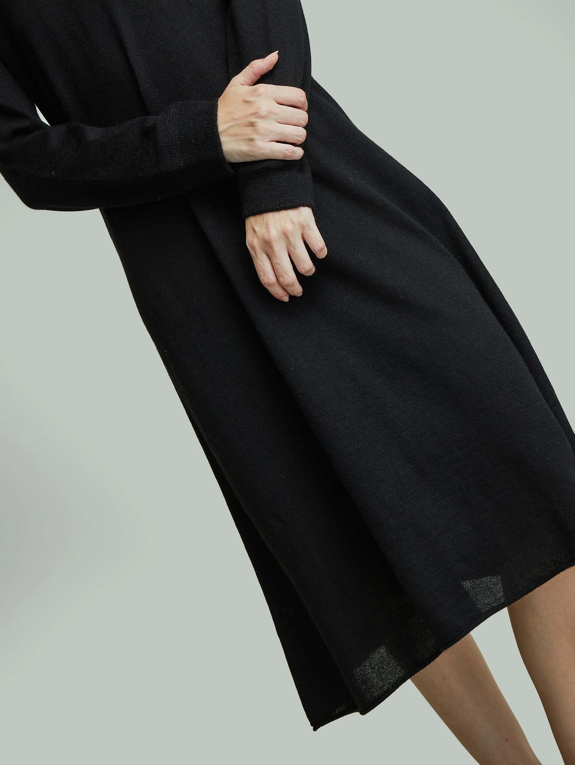 Vestido Brianna De Baby Alpaca Color Negro - Image 5